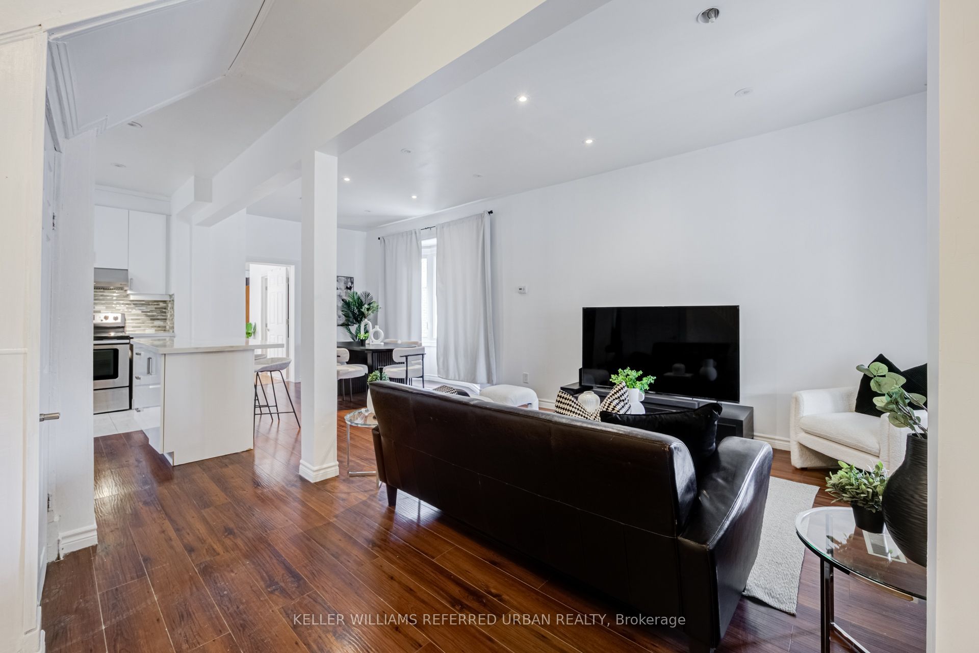 107 Twenty Fourth Street, Toronto, ON M8V 3N7 photo 5