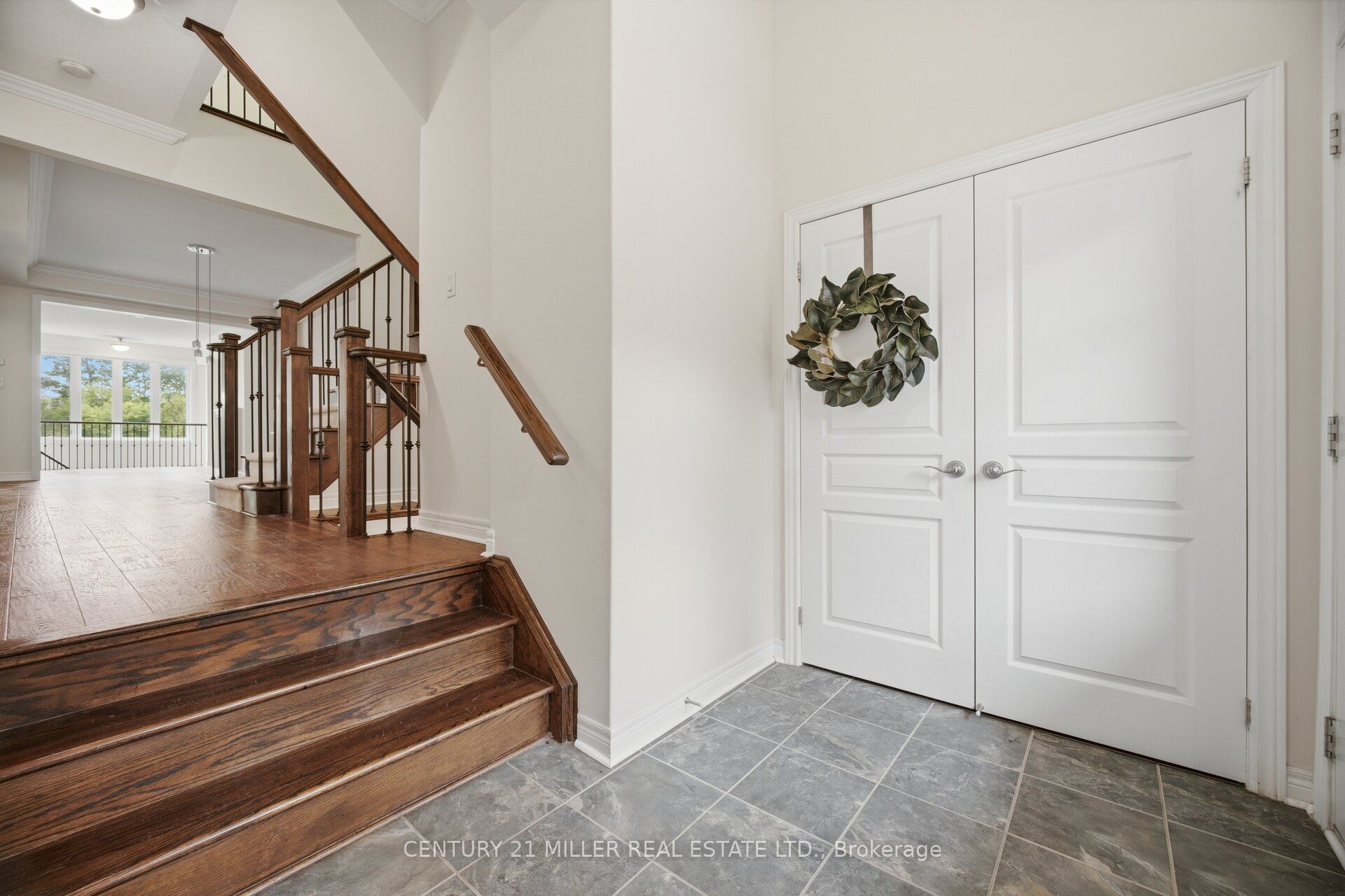 2455 Village Common, Oakville, ON L6M 0S2 photo 5
