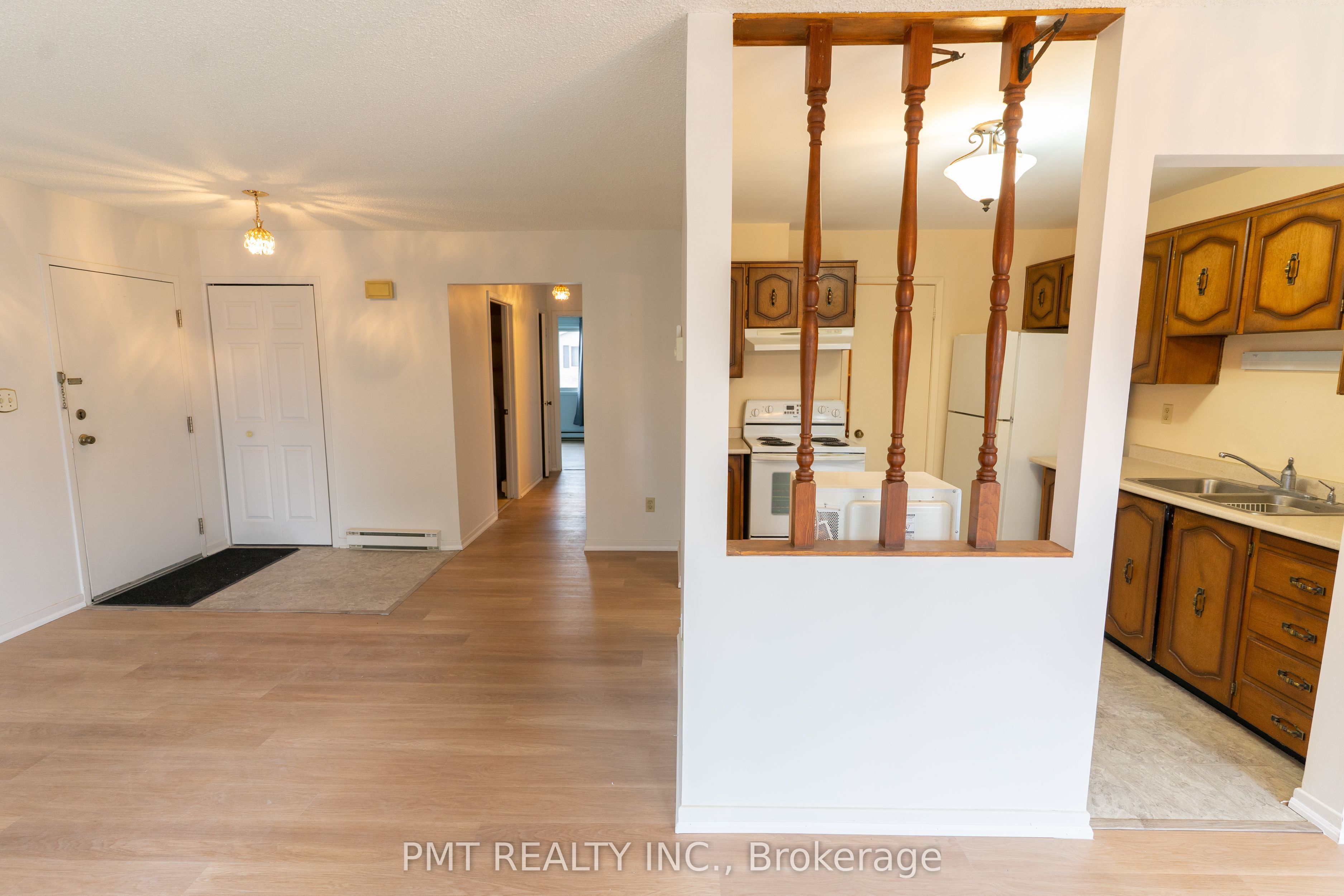 2701 Aquitaine Avenue 46, Mississauga, ON L5N 2H7 photo 2
