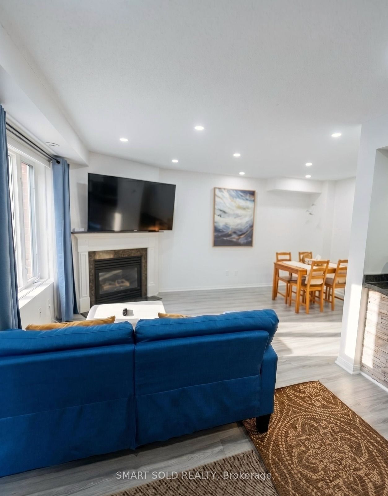 15 Laidlaw Street 608, Toronto, ON M6K 1X3 photo 4