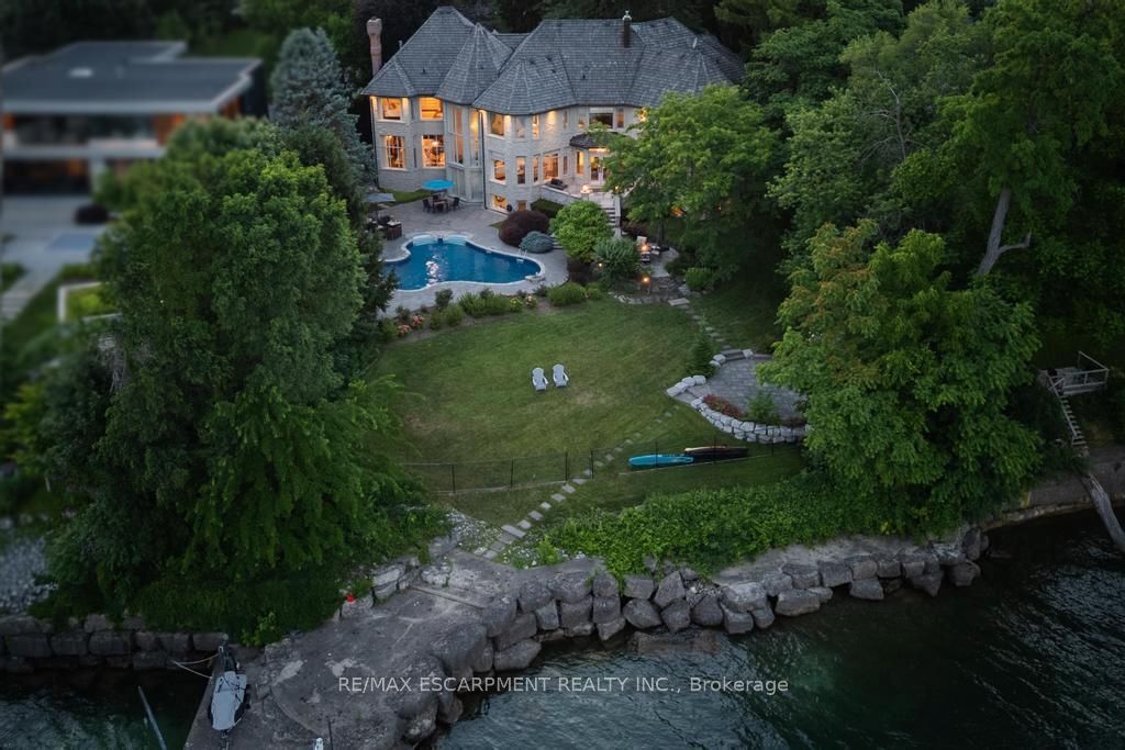 4038 Lakeshore Road, Burlington, ON L7L 1A1 photo 3