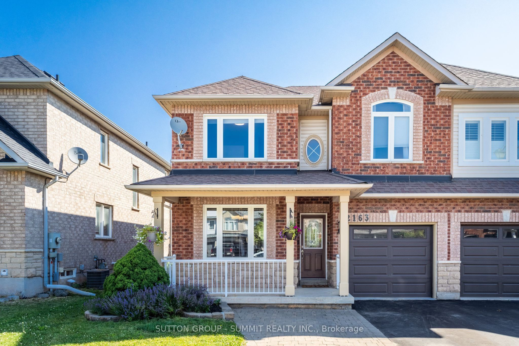 2163 SUTTON Drive, Burlington, ON L7L 7K5 photo 3