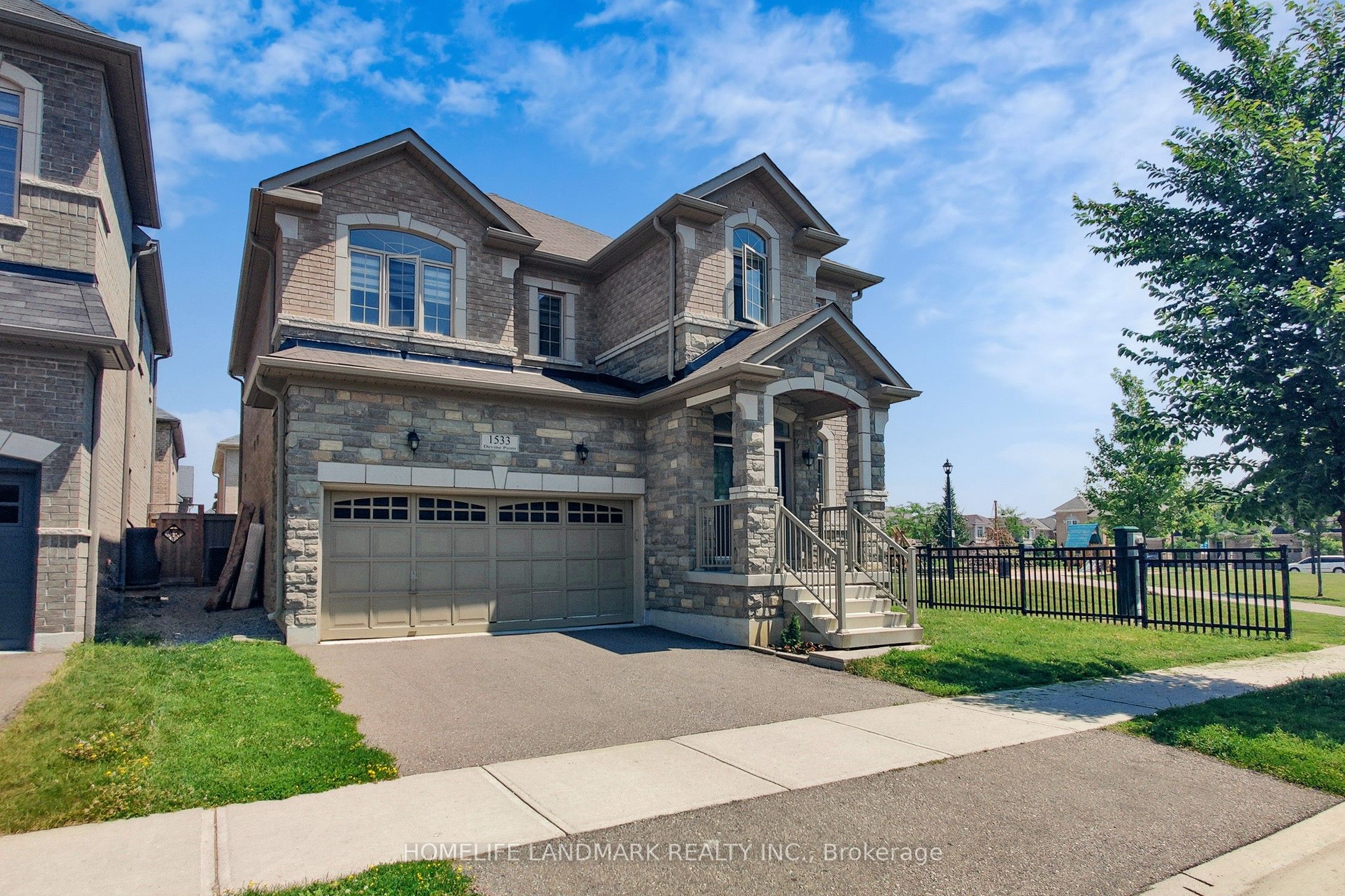 1533 Devine Point, Milton, ON L9E 1H6 photo 2