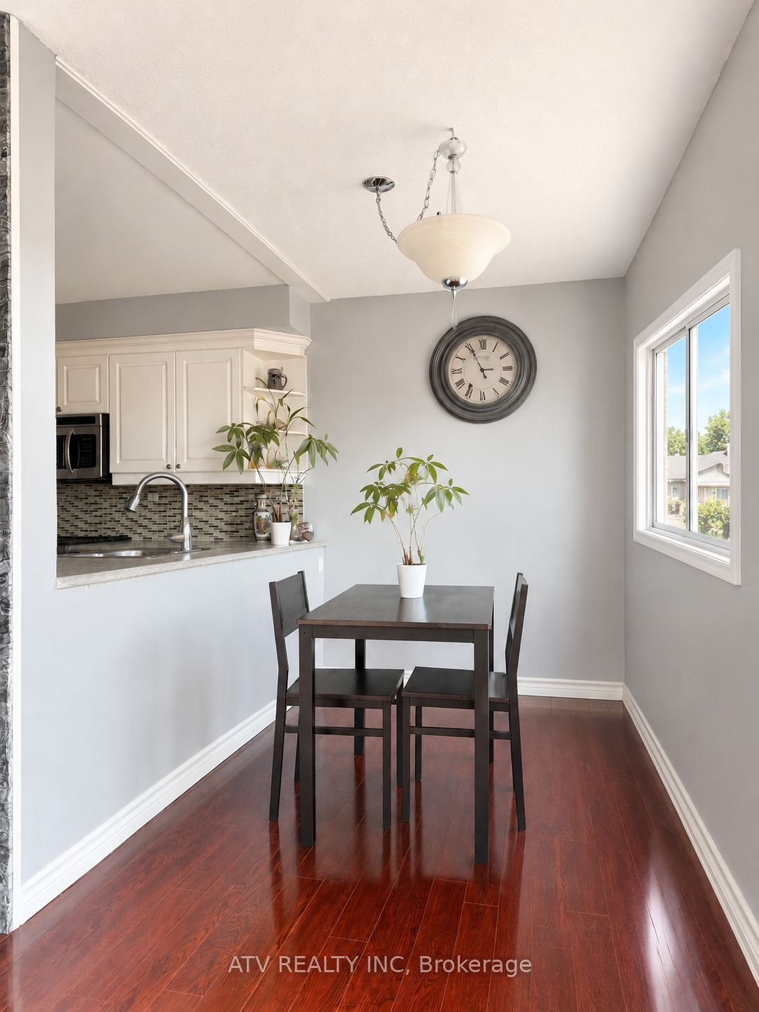 1538 Lancaster Drive 119, Oakville, ON L6H 2Z3 photo 3