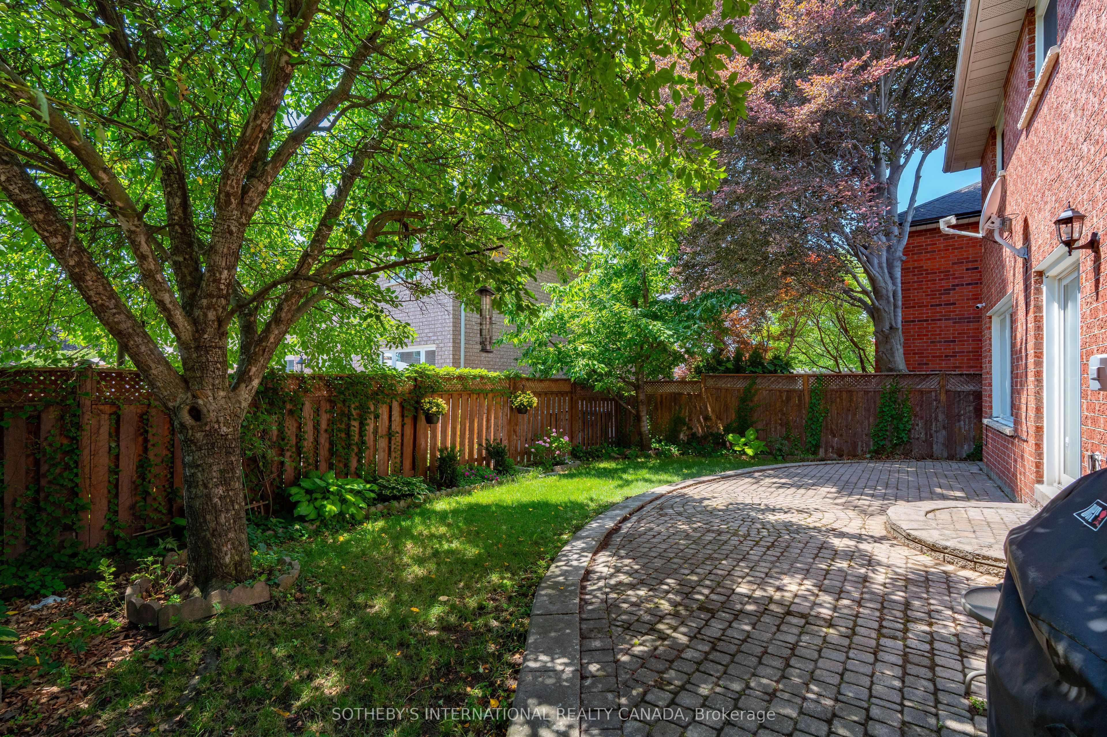 5550 Middleport Crescent N, Mississauga, ON L4Z 3S5 photo 5