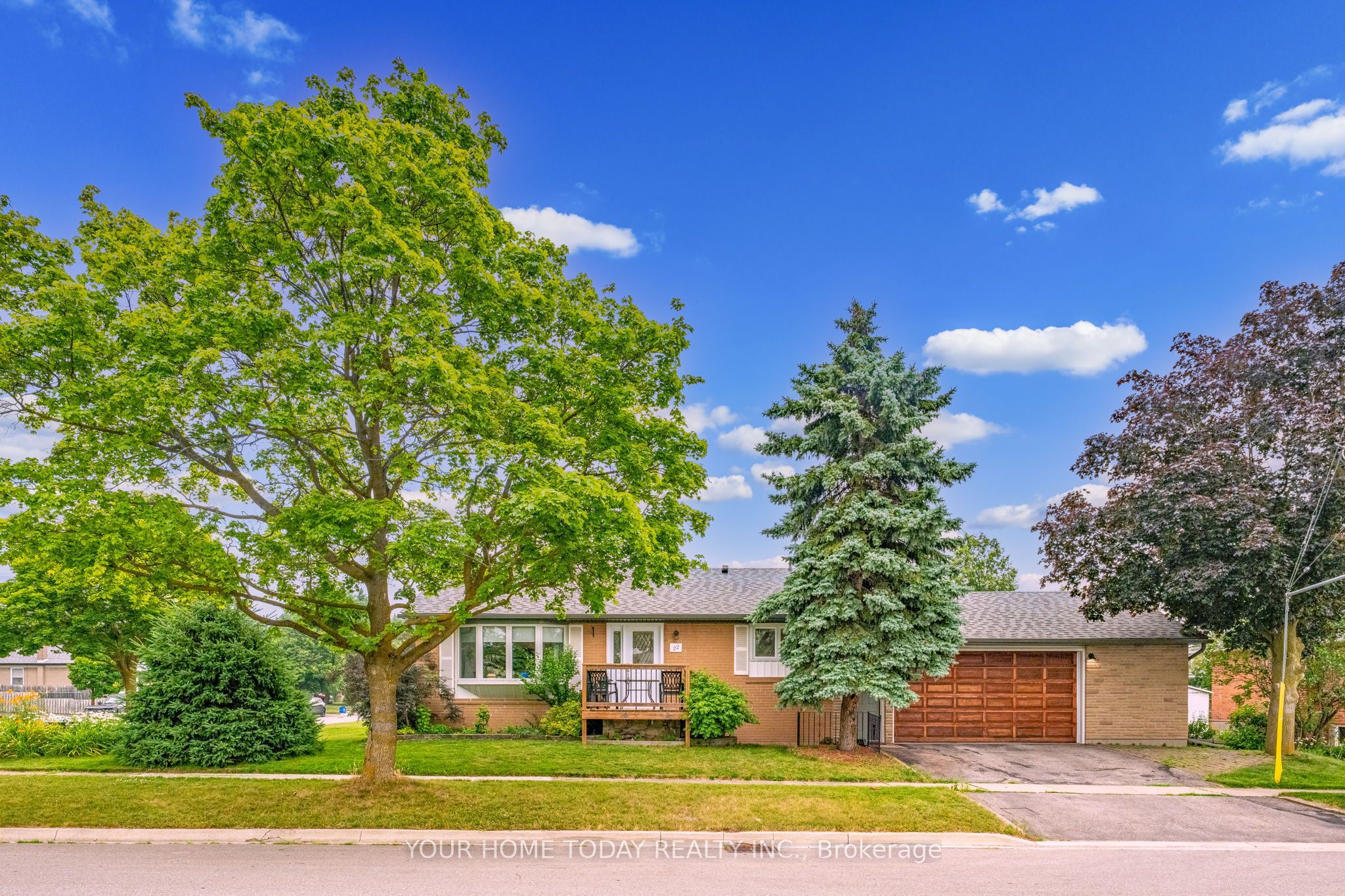 22 Norton Crescent, Halton Hills, ON L7G 1N2 photo 3