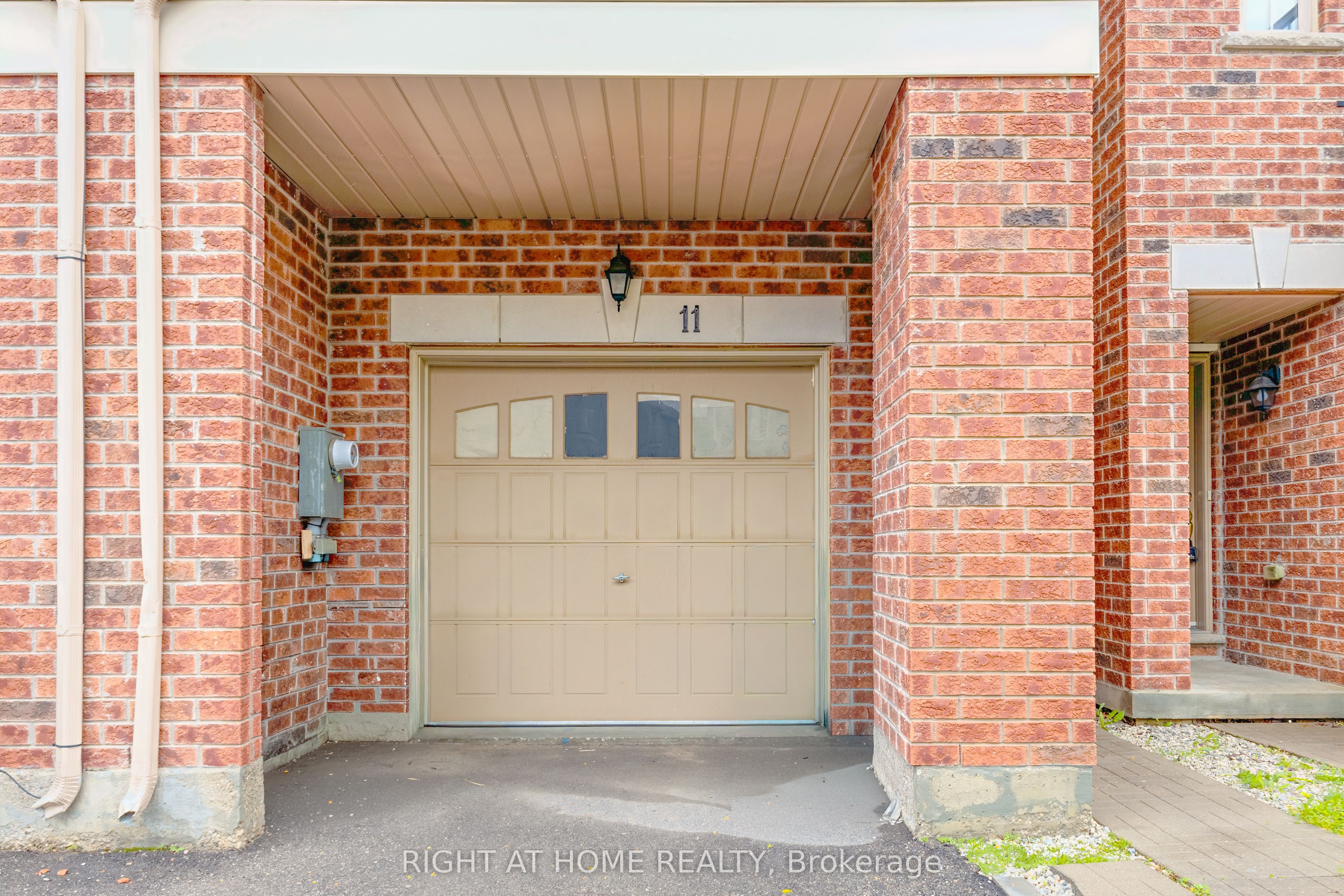 11 Telegraph Street Upper, Brampton, ON L6Z 0H9 photo 3