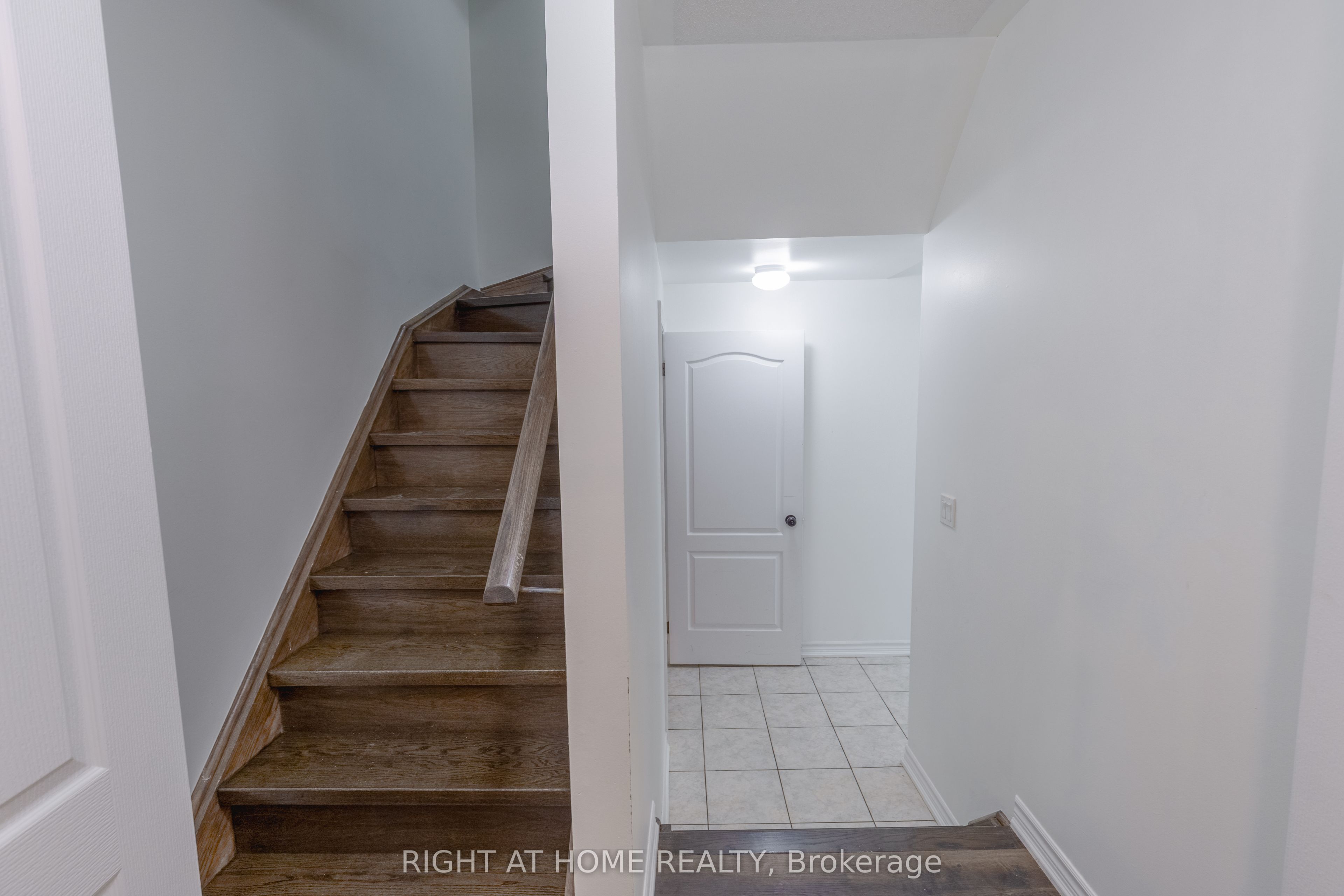 11 Telegraph Street Upper, Brampton, ON L6Z 0H9 photo 5