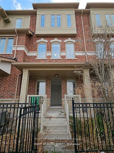 11 Telegraph Street MAIN, Brampton, ON L6Z 0H9