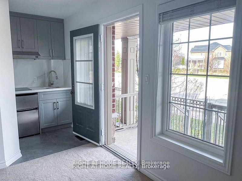 11 Telegraph Street MAIN, Brampton, ON L6Z 0H9 photo 4