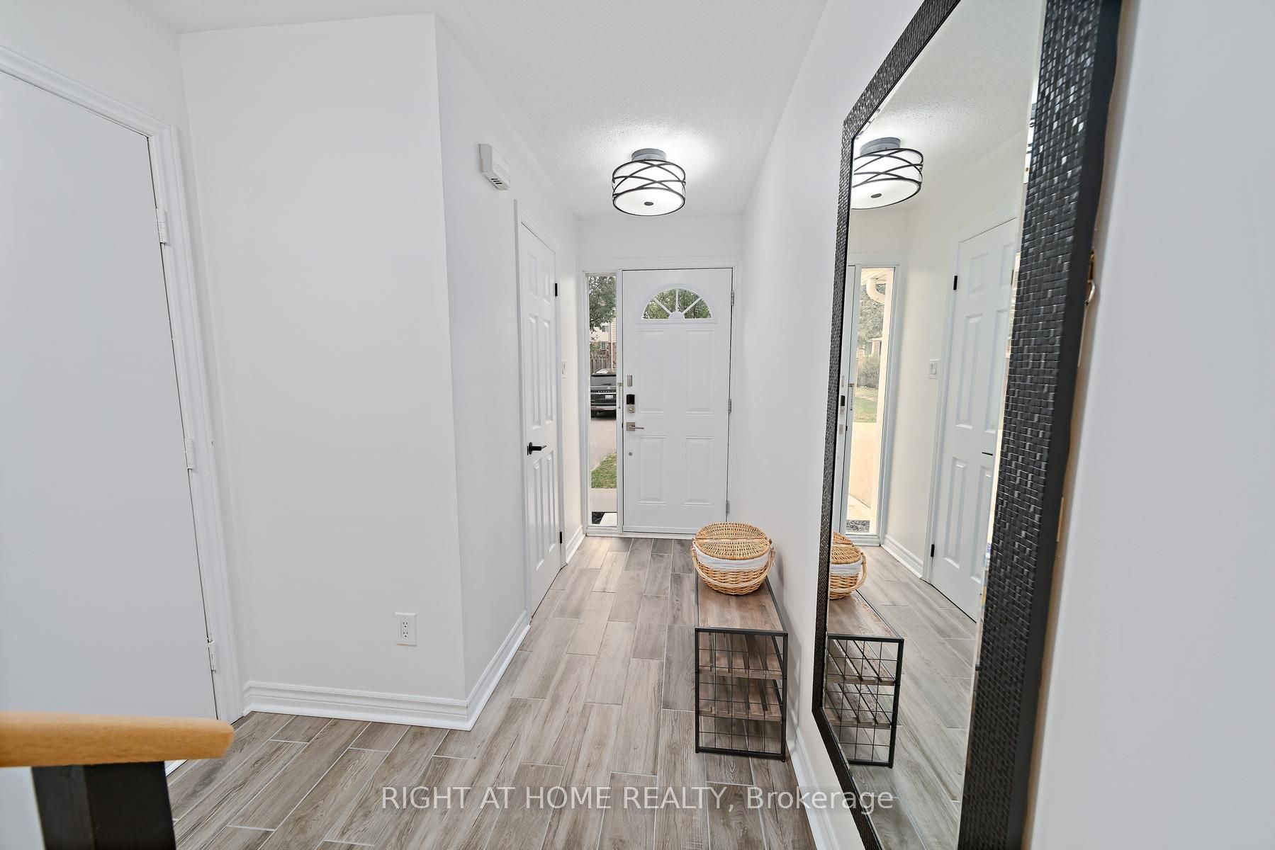 53 Corey Circle, Halton Hills, ON L7G 5L7 photo 3