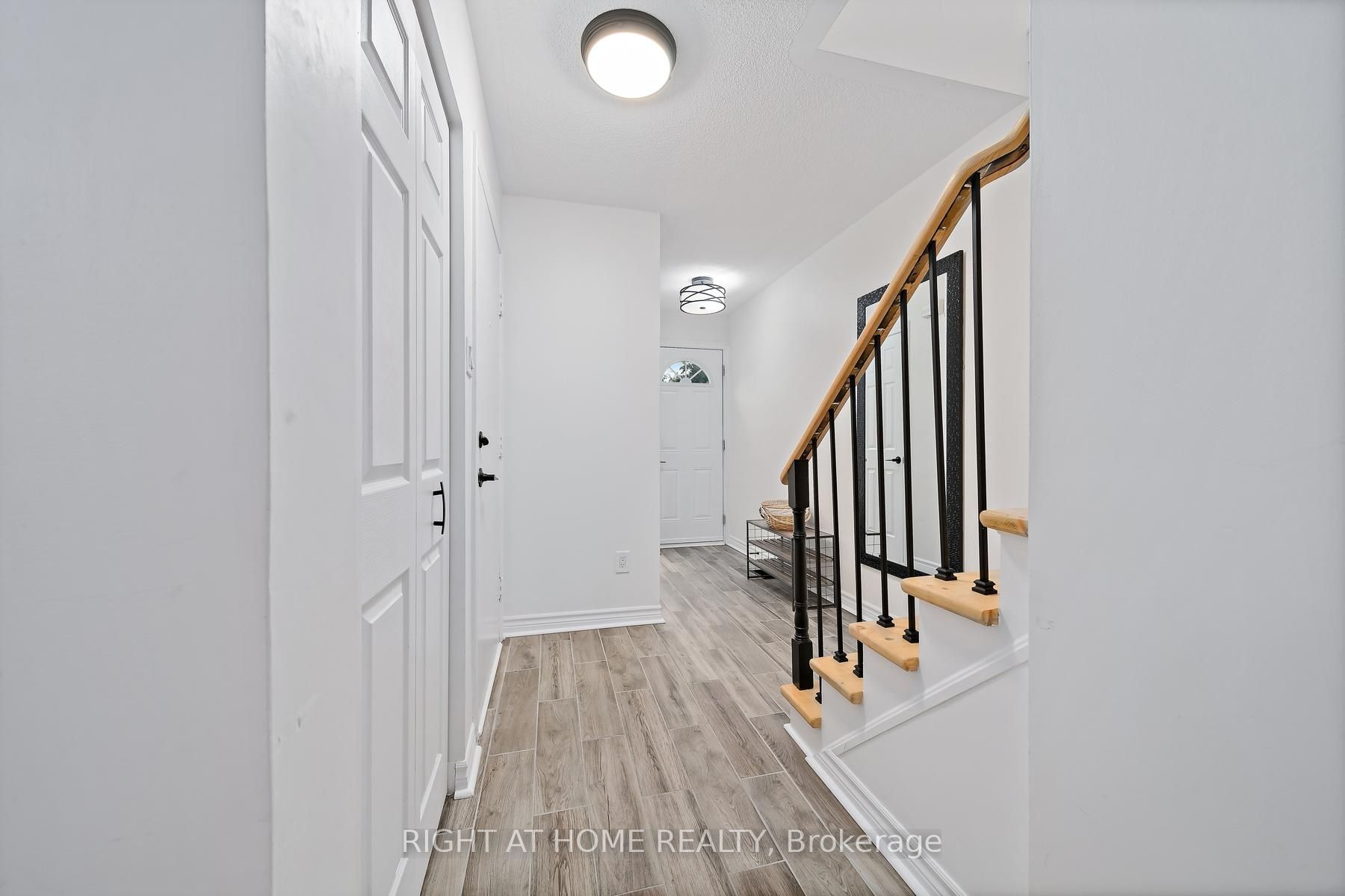 53 Corey Circle, Halton Hills, ON L7G 5L7 photo 4