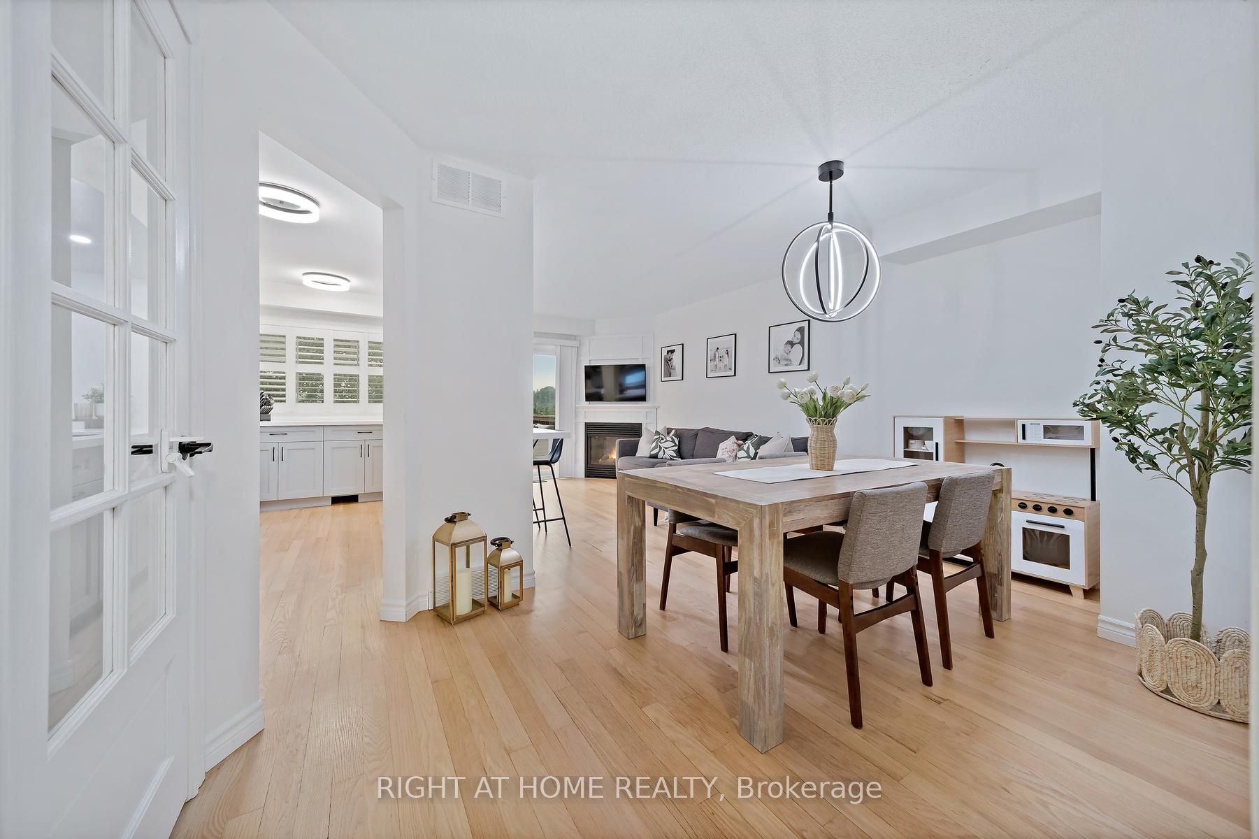 53 Corey Circle, Halton Hills, ON L7G 5L7 photo 5