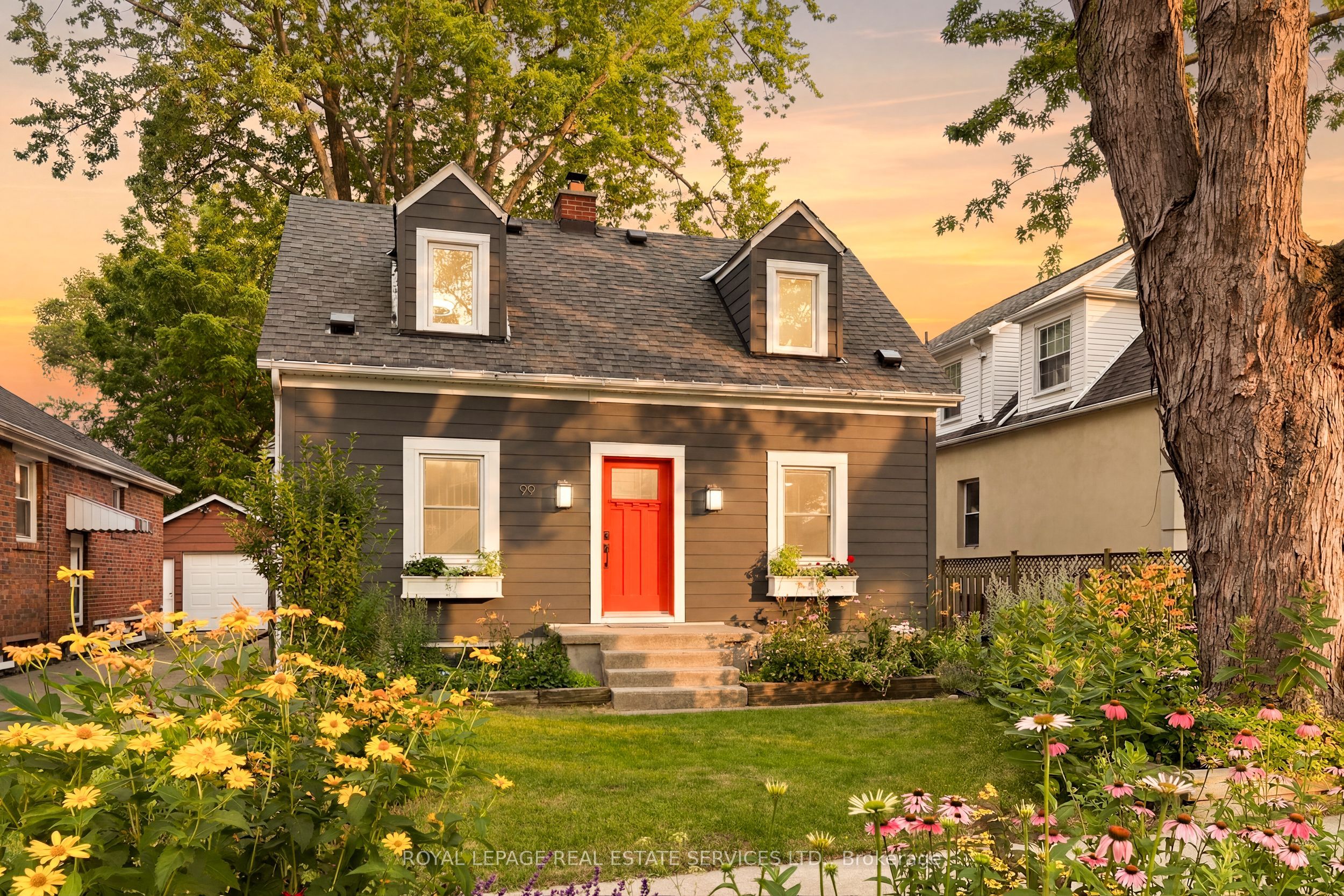 99 Foch Avenue, Toronto, ON M8W 3X9 photo 5