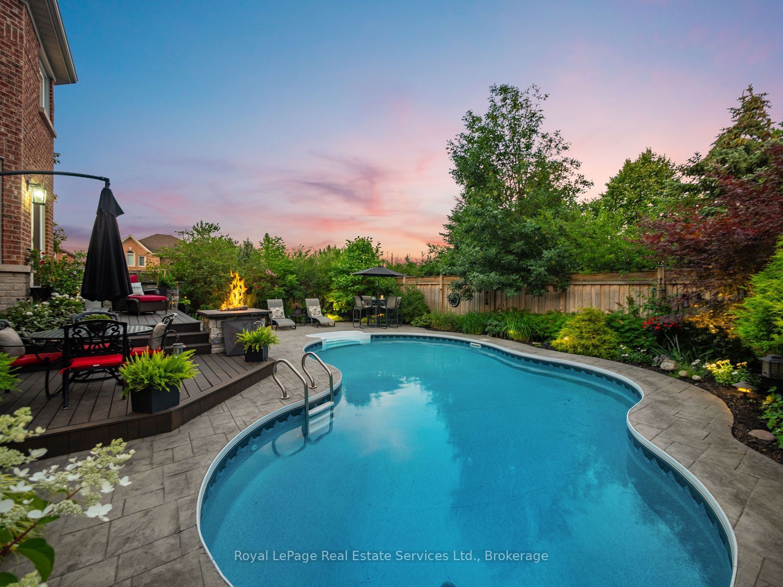 1478 Creekwood Trail, Oakville, ON L6H 6E6 photo 2