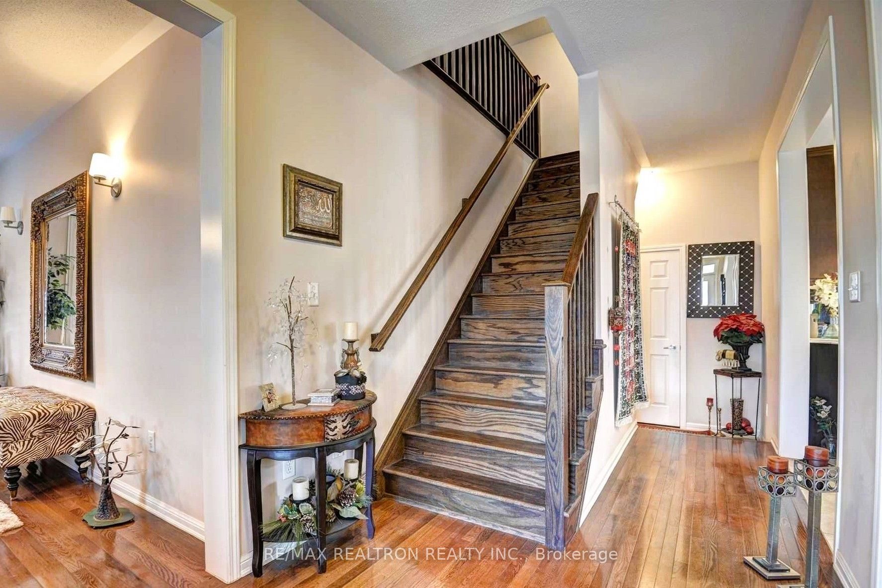 2 Clenston Road, Brampton, ON L7A 0P6 photo 3
