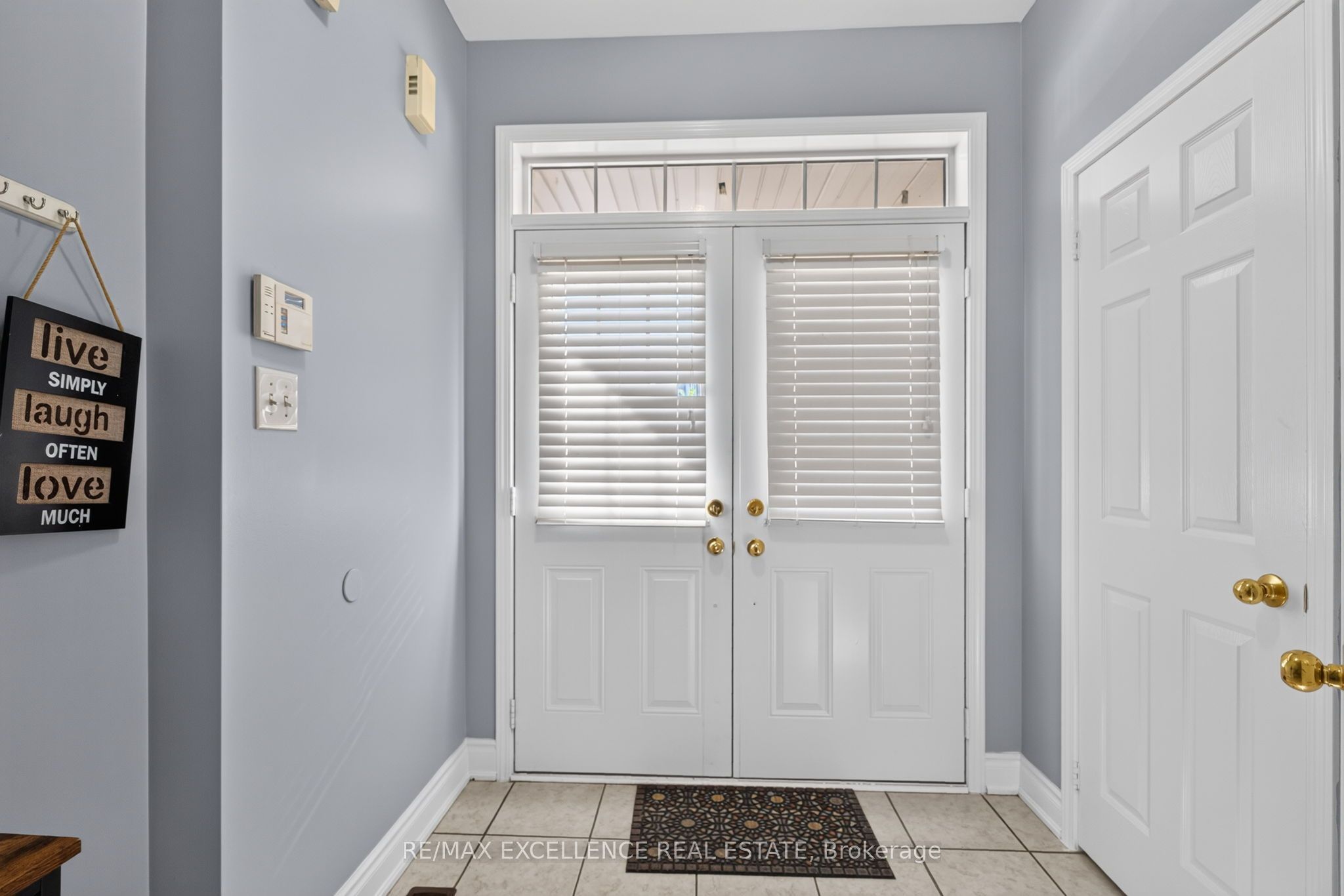 12 Summitgreen Crescent, Brampton, ON L6R 0T4 photo 4