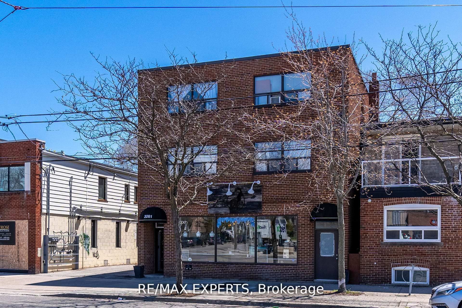 3261A Lake Shore Boulevard W 102, Toronto, ON M8V 1M2 photo 2