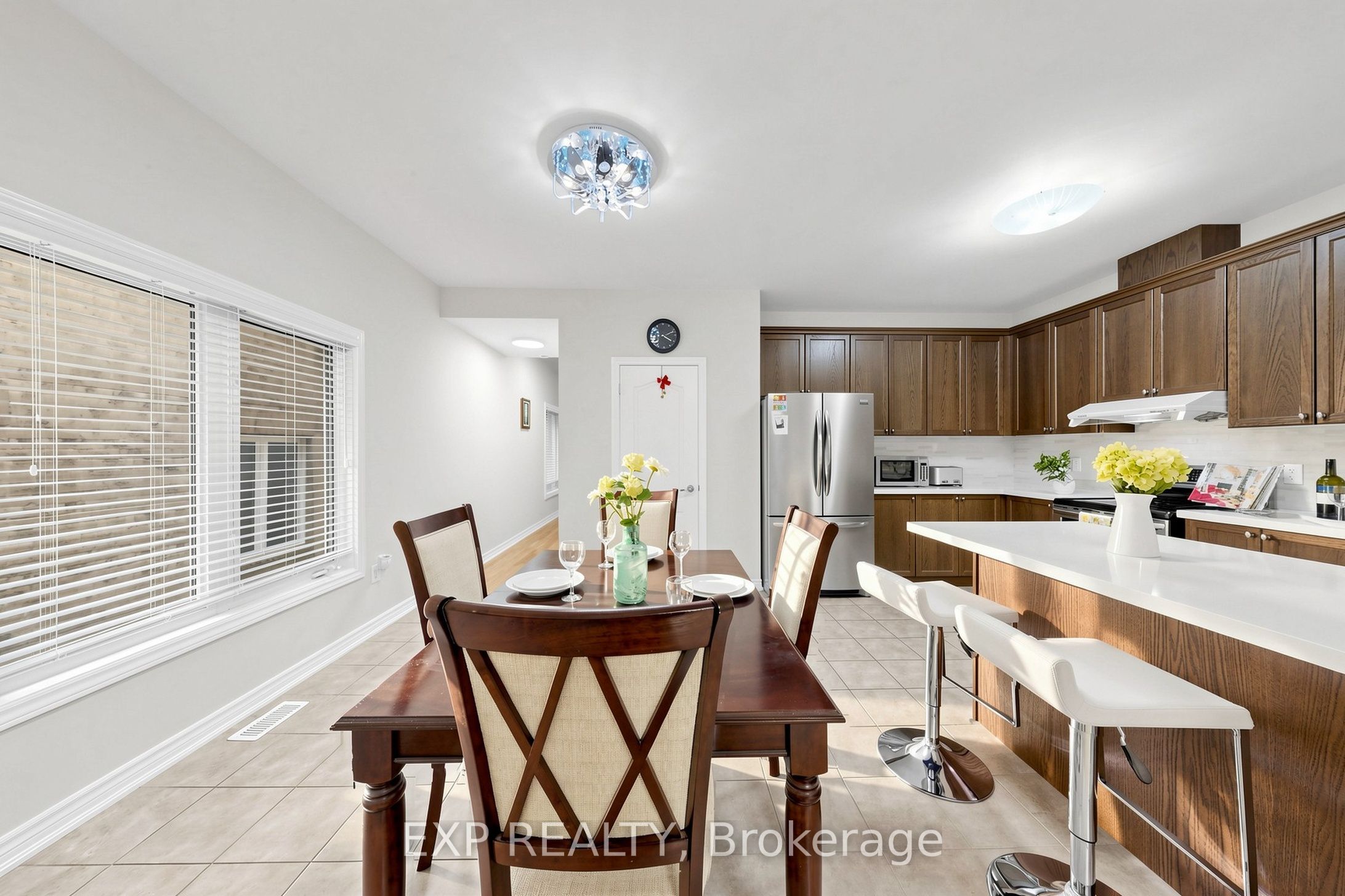 27 Hatton Court, Brampton, ON L6Y 5T5 photo 5