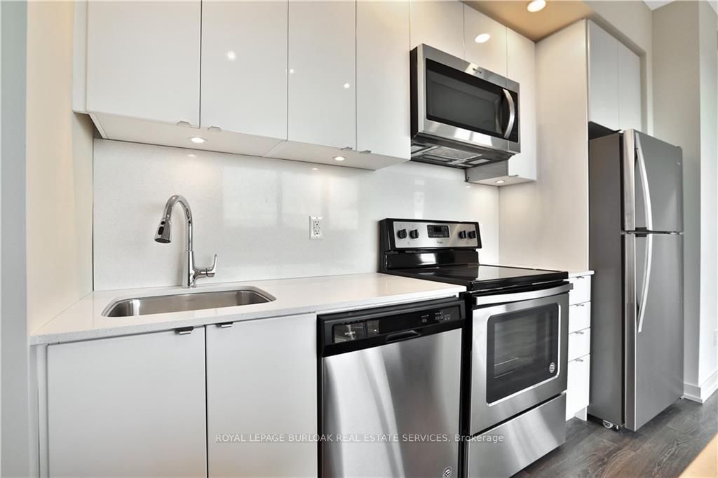 5240 Dundas Street B610, Burlington, ON L7L 0J6 photo 3