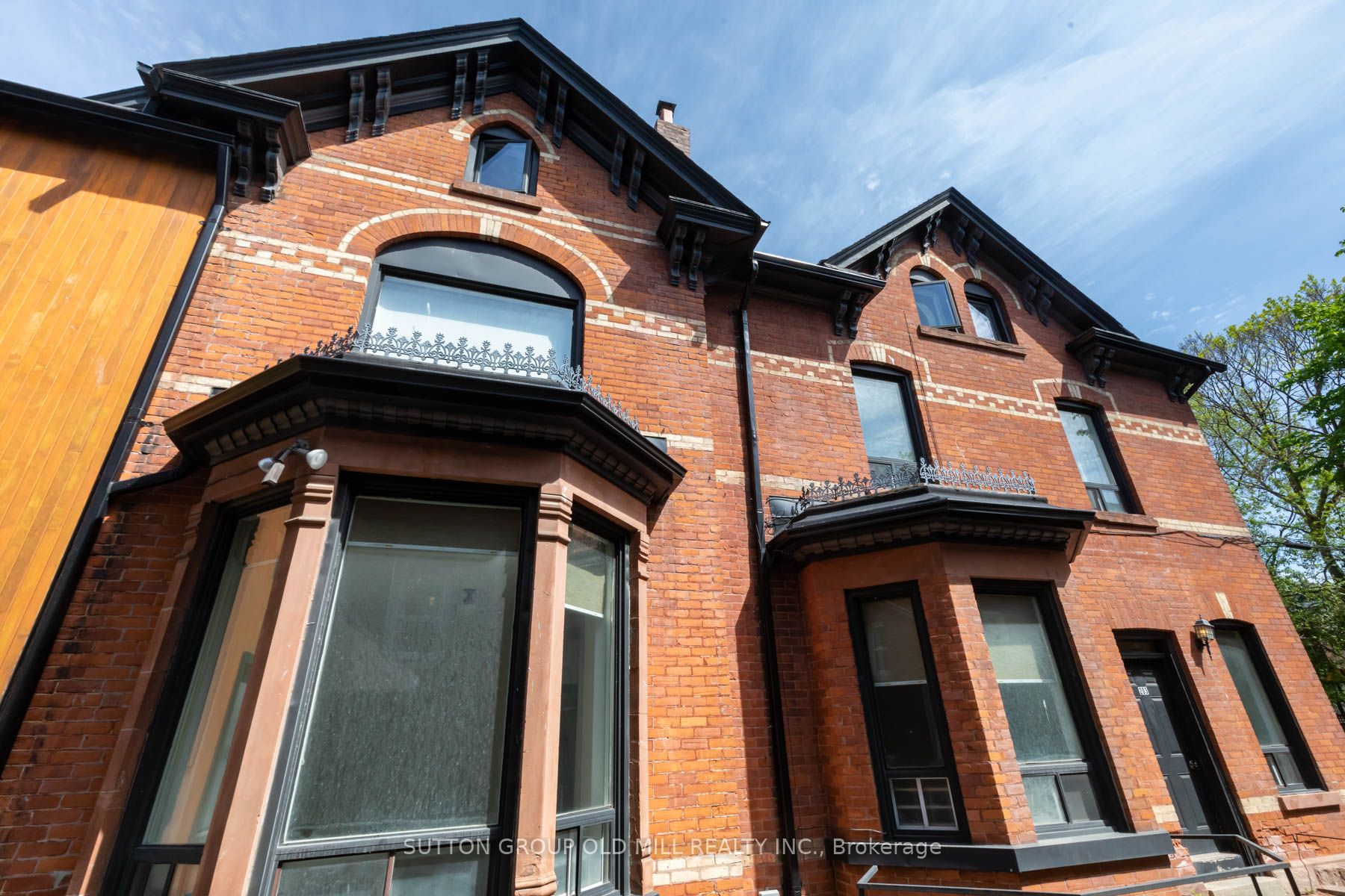 133 Dunn Avenue 202, Toronto, ON M6K 2R8 photo 3