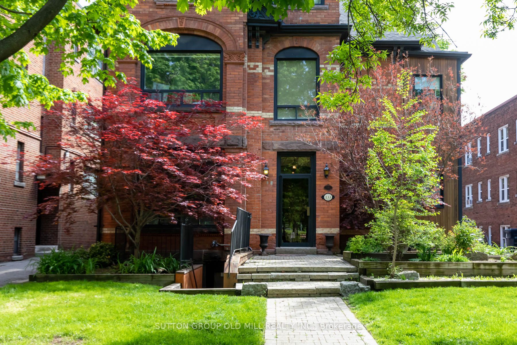 133 Dunn Avenue 202, Toronto, ON M6K 2R8 photo 4