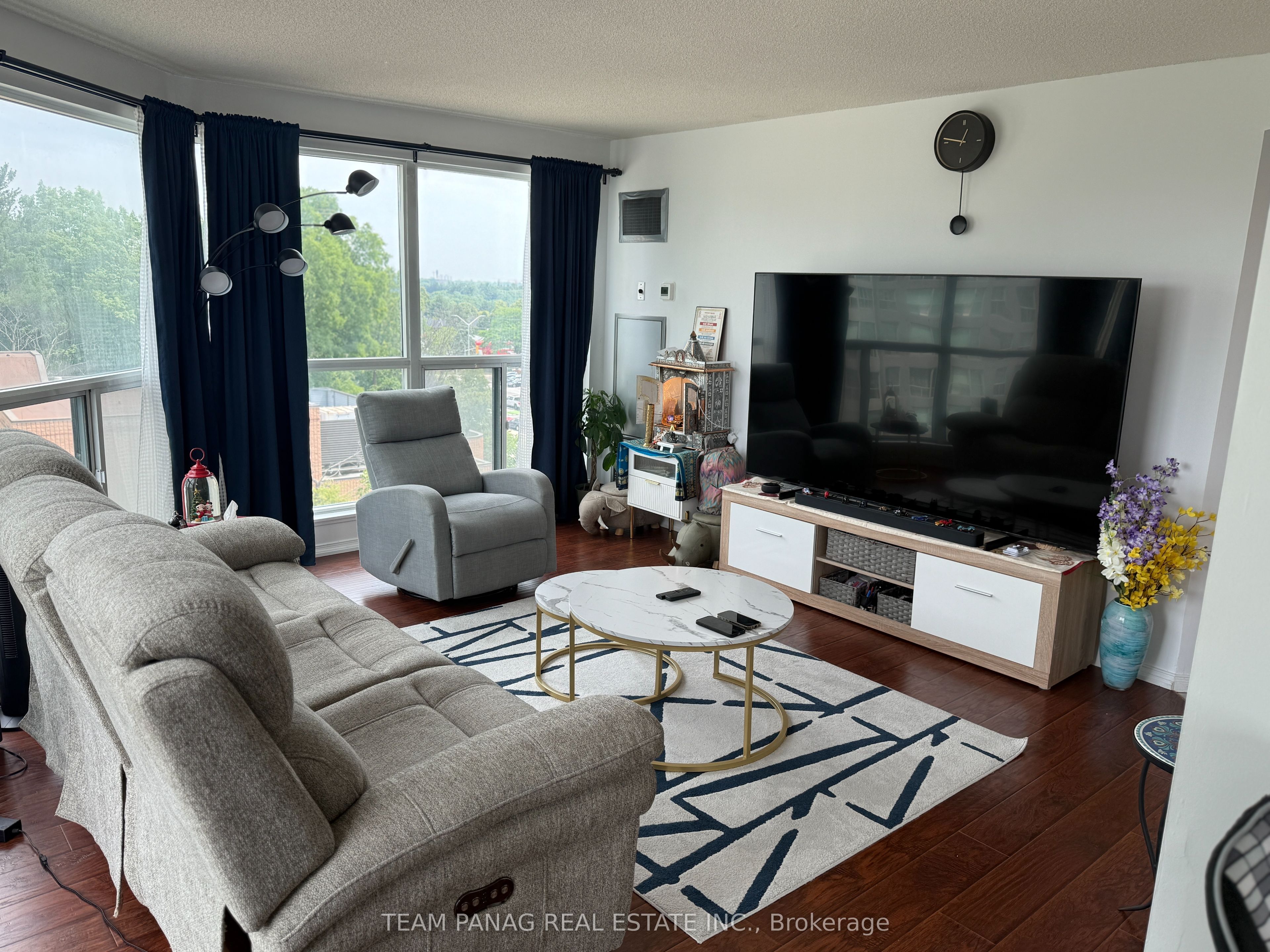 2177 Burnhamthorpe Road W 609, Mississauga, ON L5L 5P9