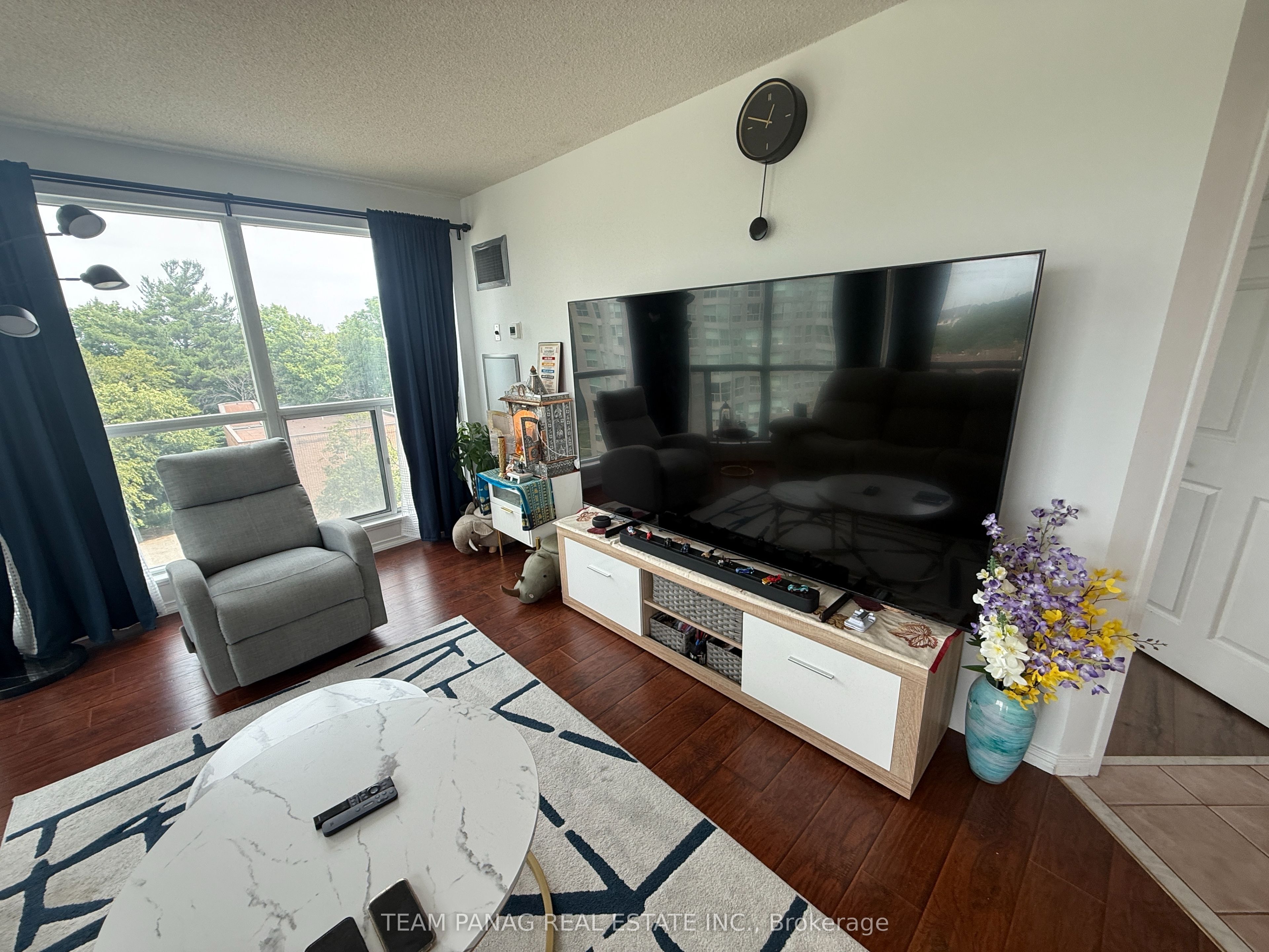 2177 Burnhamthorpe Road W 609, Mississauga, ON L5L 5P9 photo 3