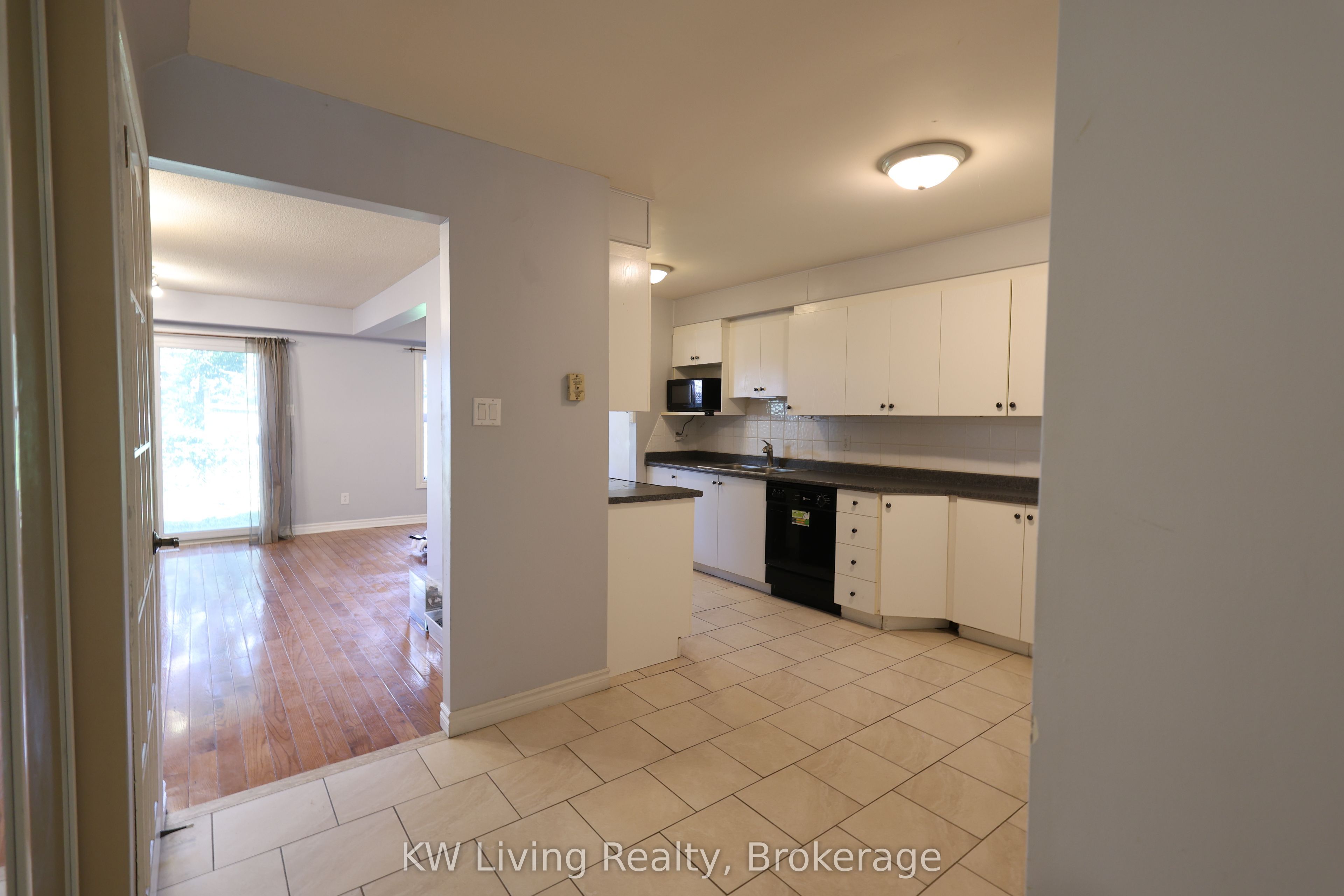 3351 Hornbeam Crescent 68, Mississauga, ON L5L 3Z8 photo 3