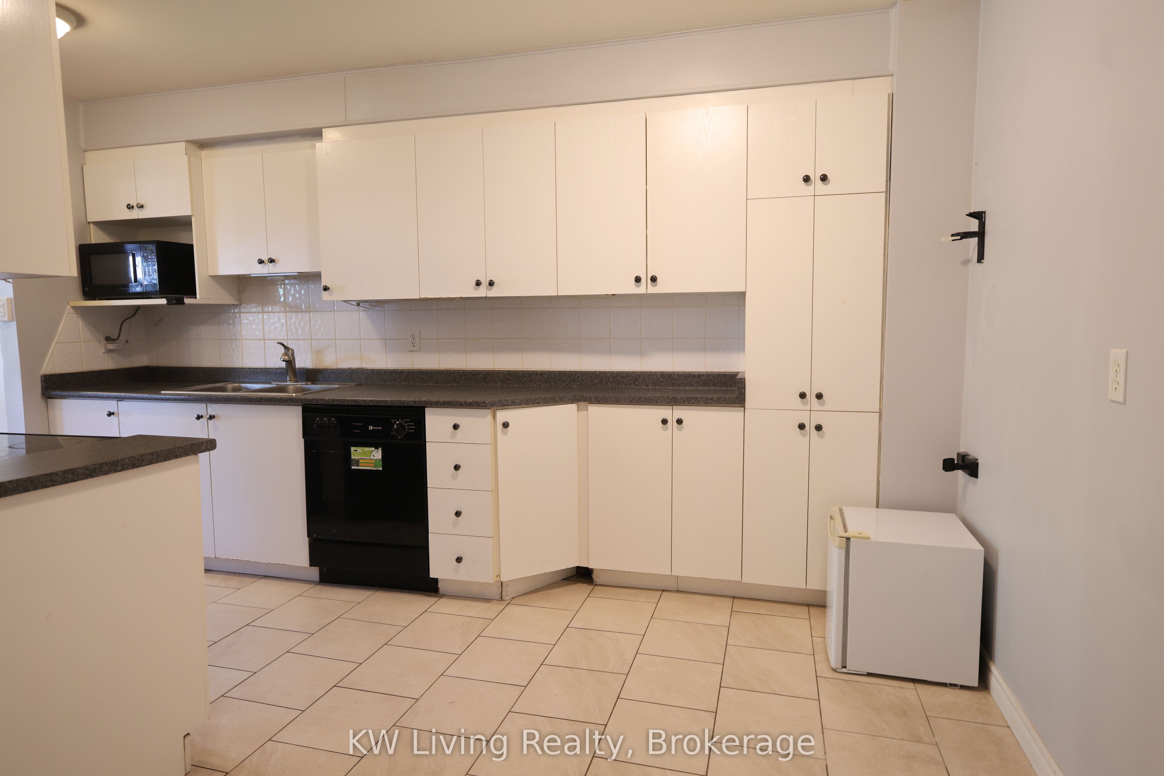 3351 Hornbeam Crescent 68, Mississauga, ON L5L 3Z8 photo 4