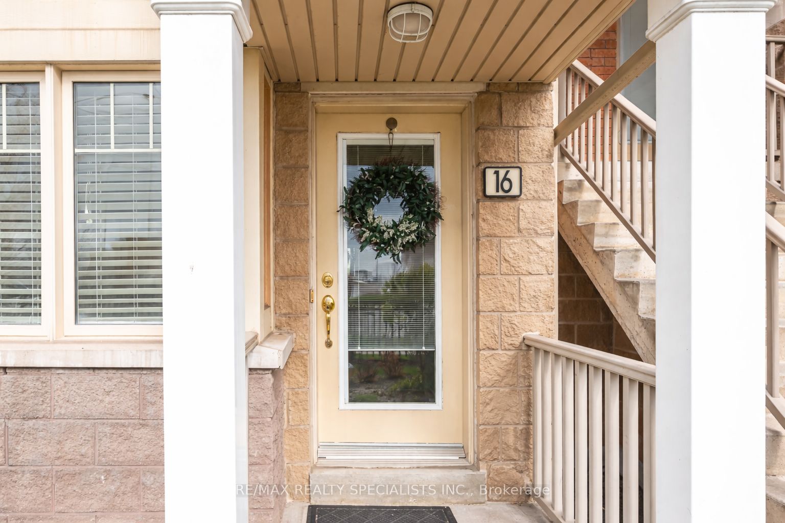 3975 Eglinton Avenue W 16, Mississauga, ON L5M 0E7 photo 2