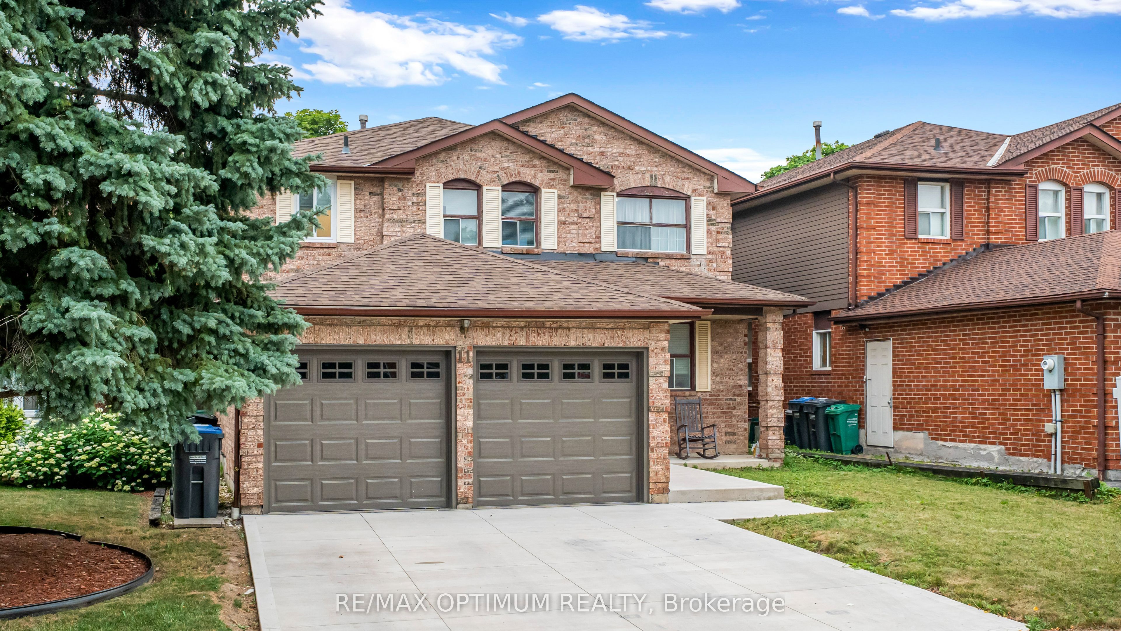 11 Donaldson Drive, Brampton, ON L6Y 3H1 photo 2