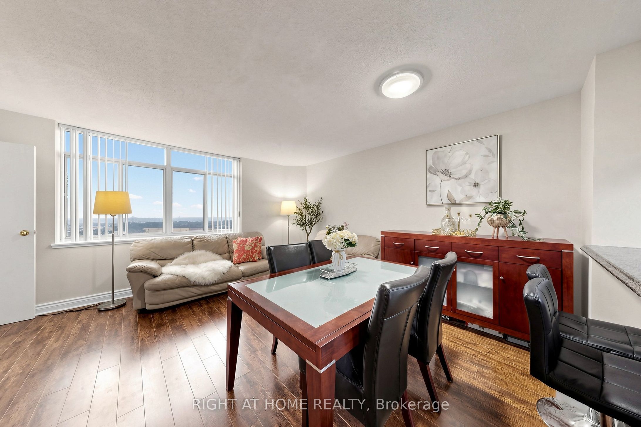 300 Webb Drive PH9, Mississauga, ON L5B 3W3 photo 5