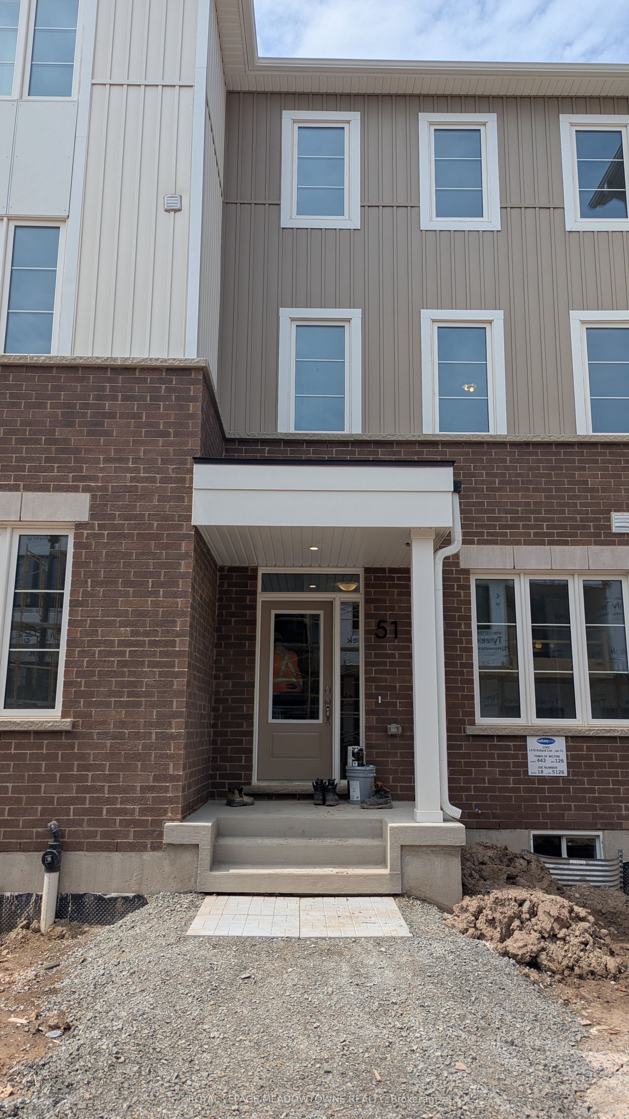 1478 Rutland Crescent 51, Milton, ON L9E 2K6 photo 2