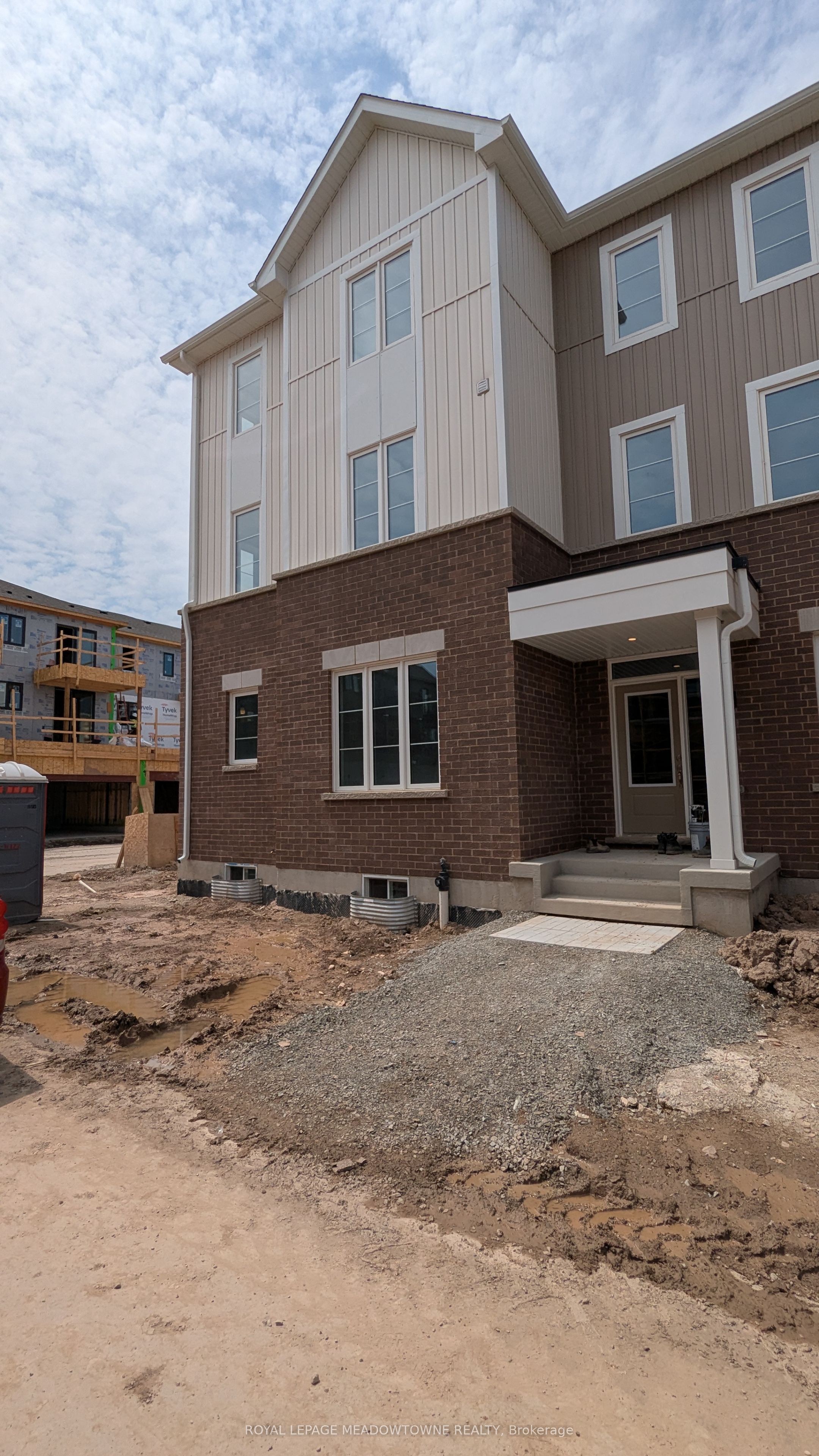1478 Rutland Crescent 51, Milton, ON L9E 2K6 photo 4