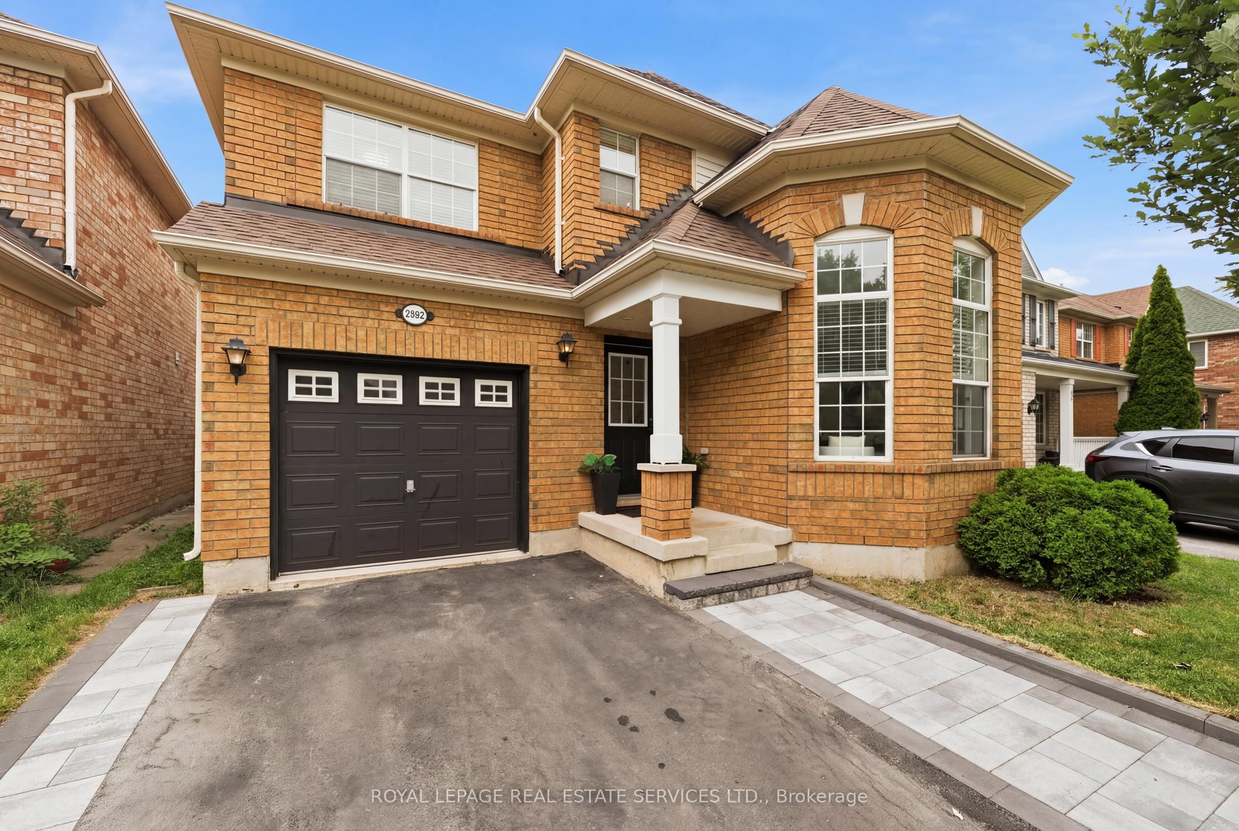 2382 Falkland Crescent, Oakville, ON L6M 4Y1 photo 4