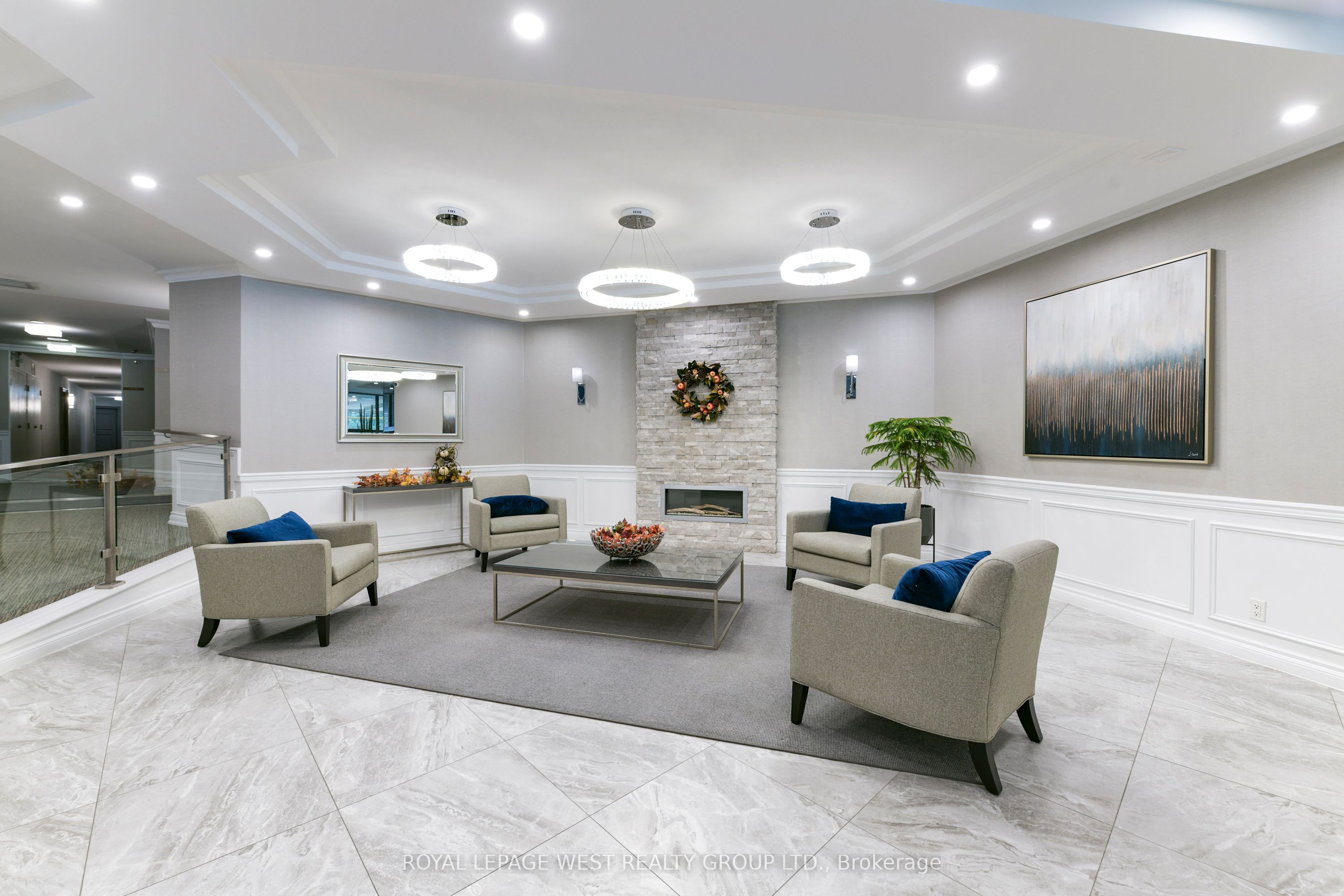 1300 Bloor Street 1005, Mississauga, ON L4Y 3Z2