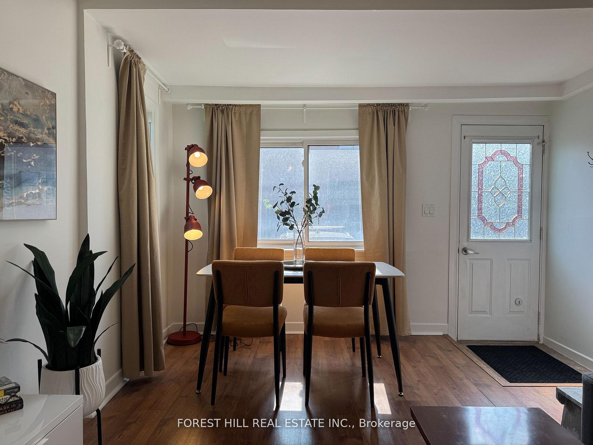 325 Westmoreland Avenue N, Toronto, ON M6H 3A6 photo 4