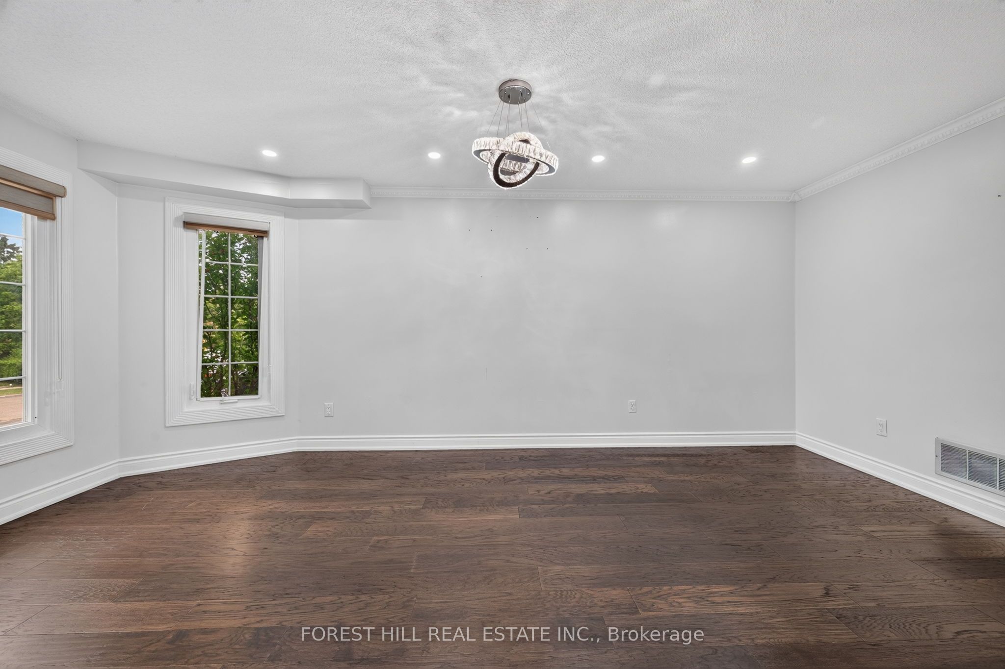 55 Castlehill Road, Brampton, ON L6X 4C9 photo 5