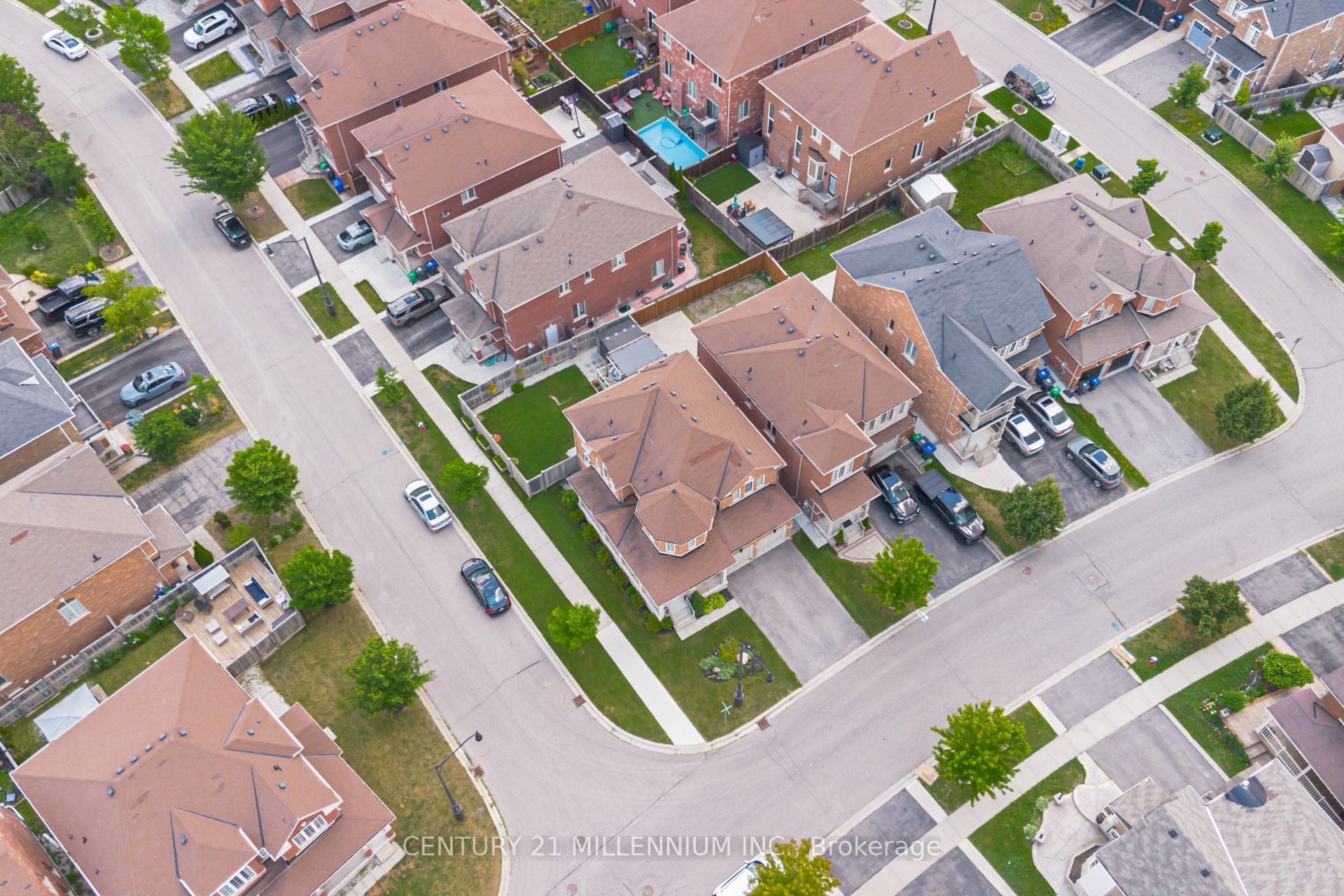 36 Platform Crescent, Brampton, ON L7A 0W4 photo 5