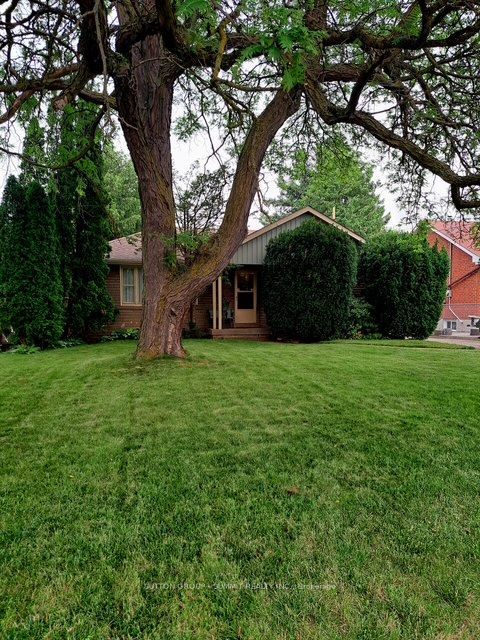 25 ARCH Road, Mississauga, ON L5M 1M4