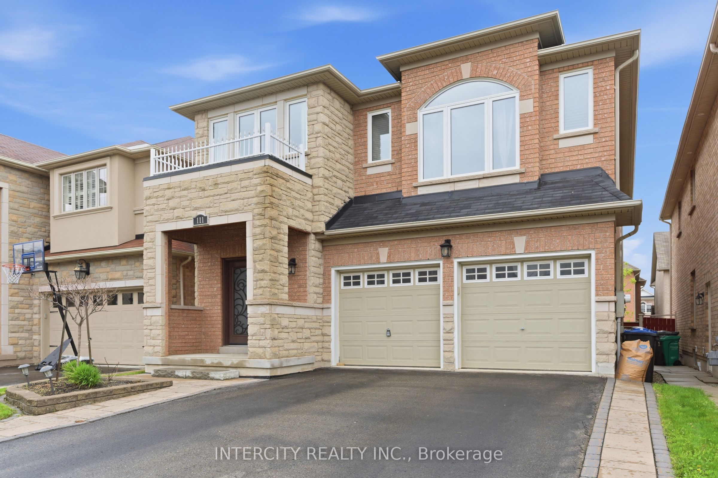 111 Fandango Drive, Brampton, ON L6X 0P8 photo 3