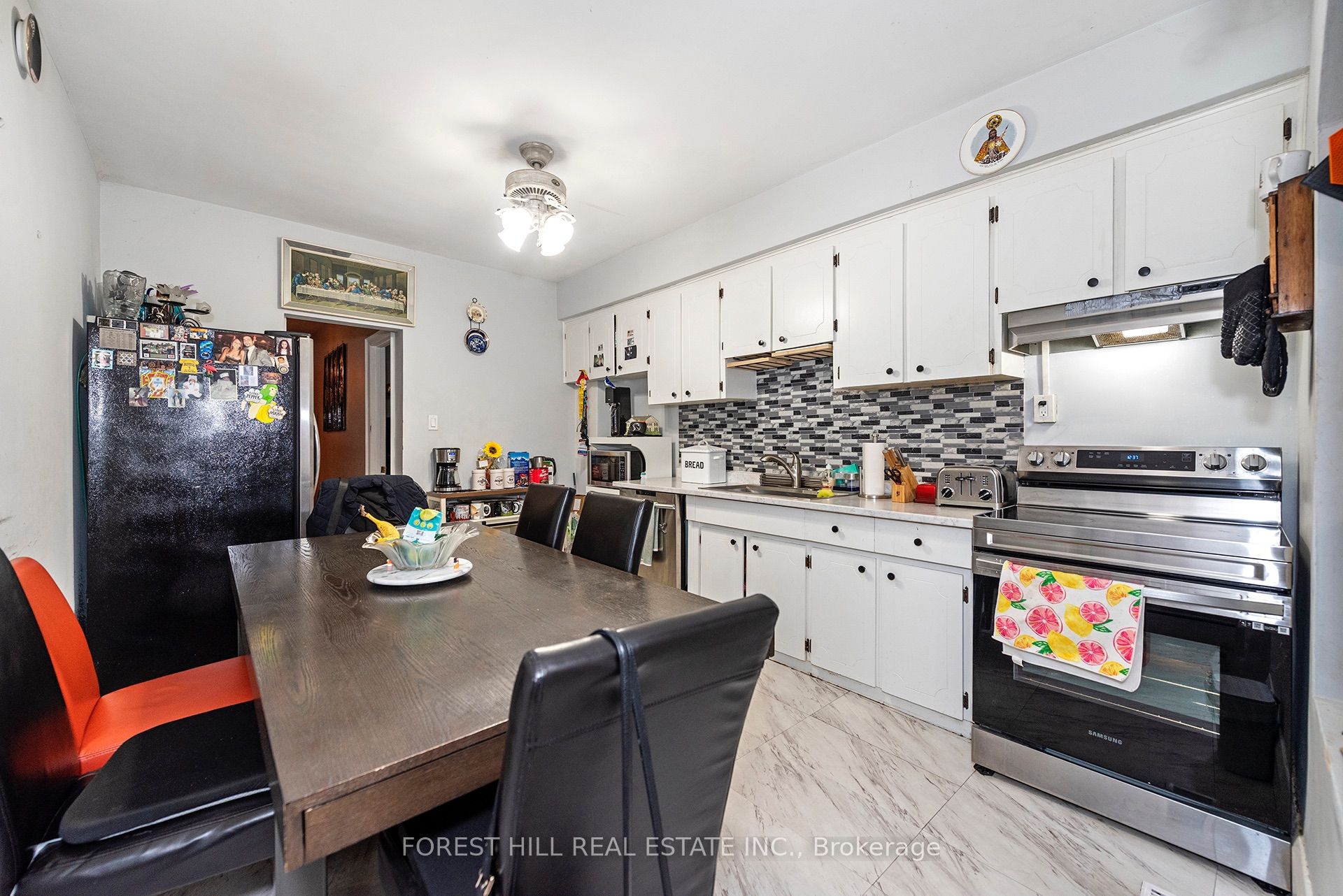 413 Westmoreland Avenue N, Toronto, ON M6H 3A6 photo 3