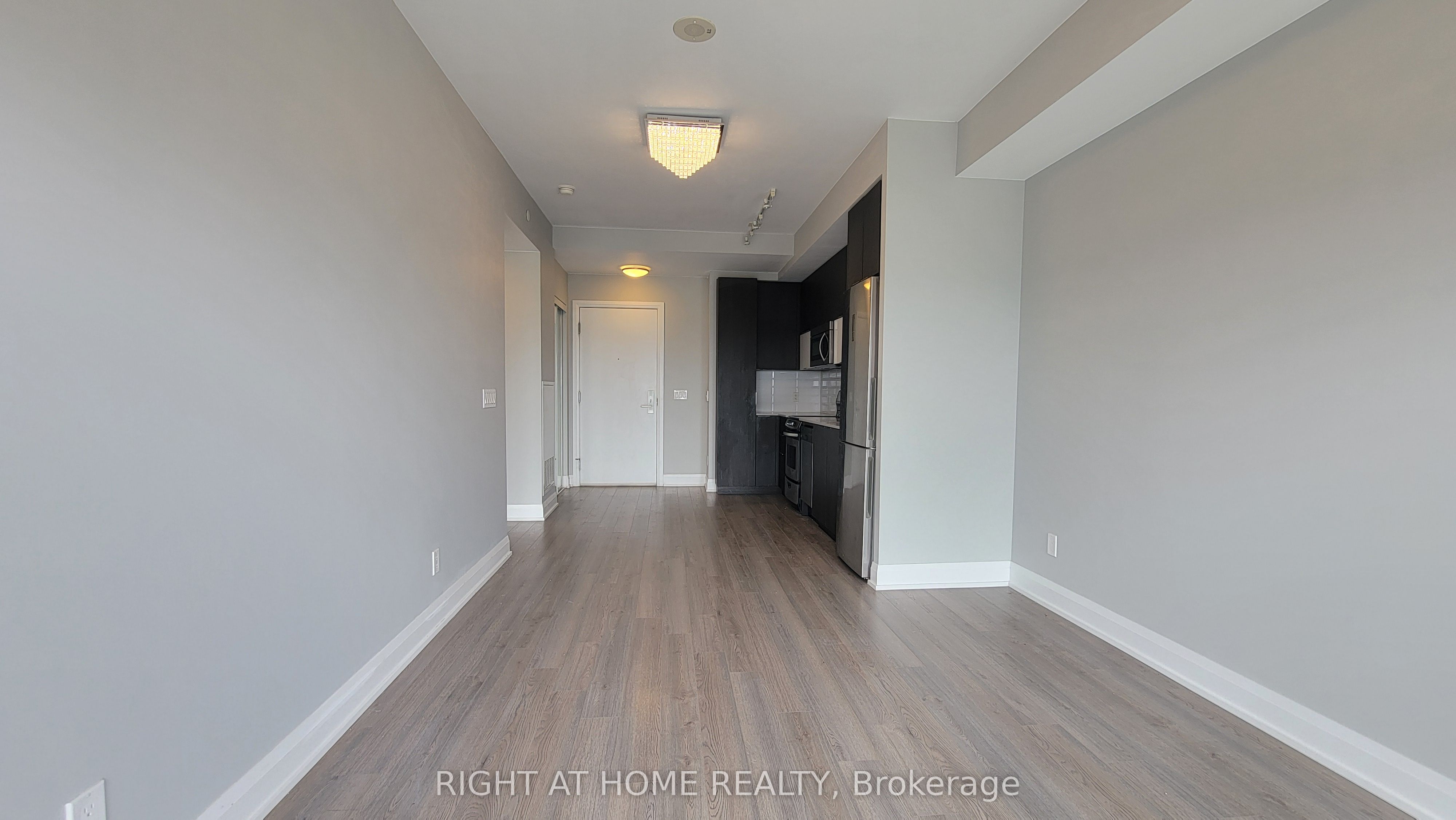 56 ANNIE CRAIG Drive 4805, Toronto, ON M8V 0C8 photo 4