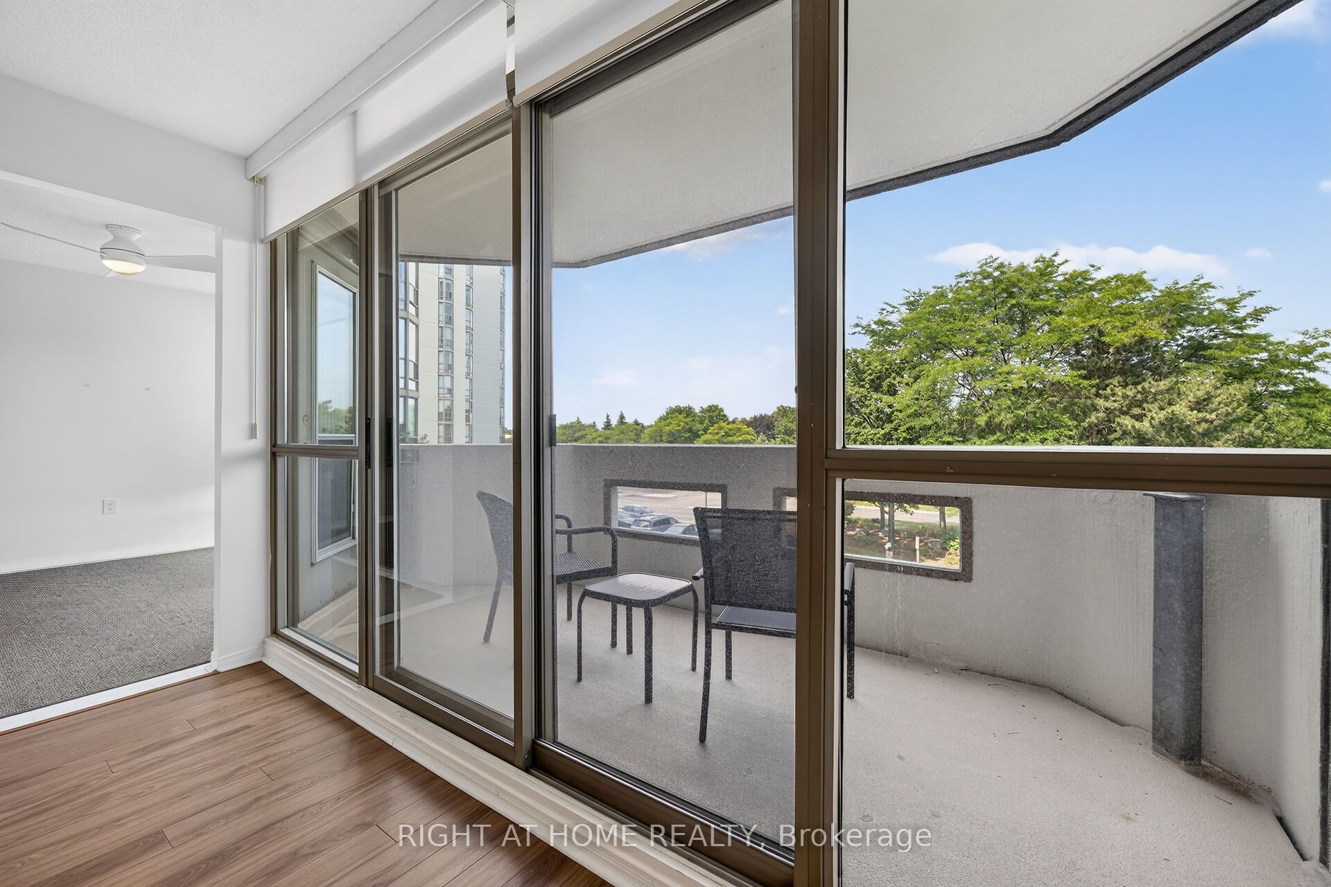 5080 Pinedale Avenue 306, Burlington, ON L7L 5V7 photo 5