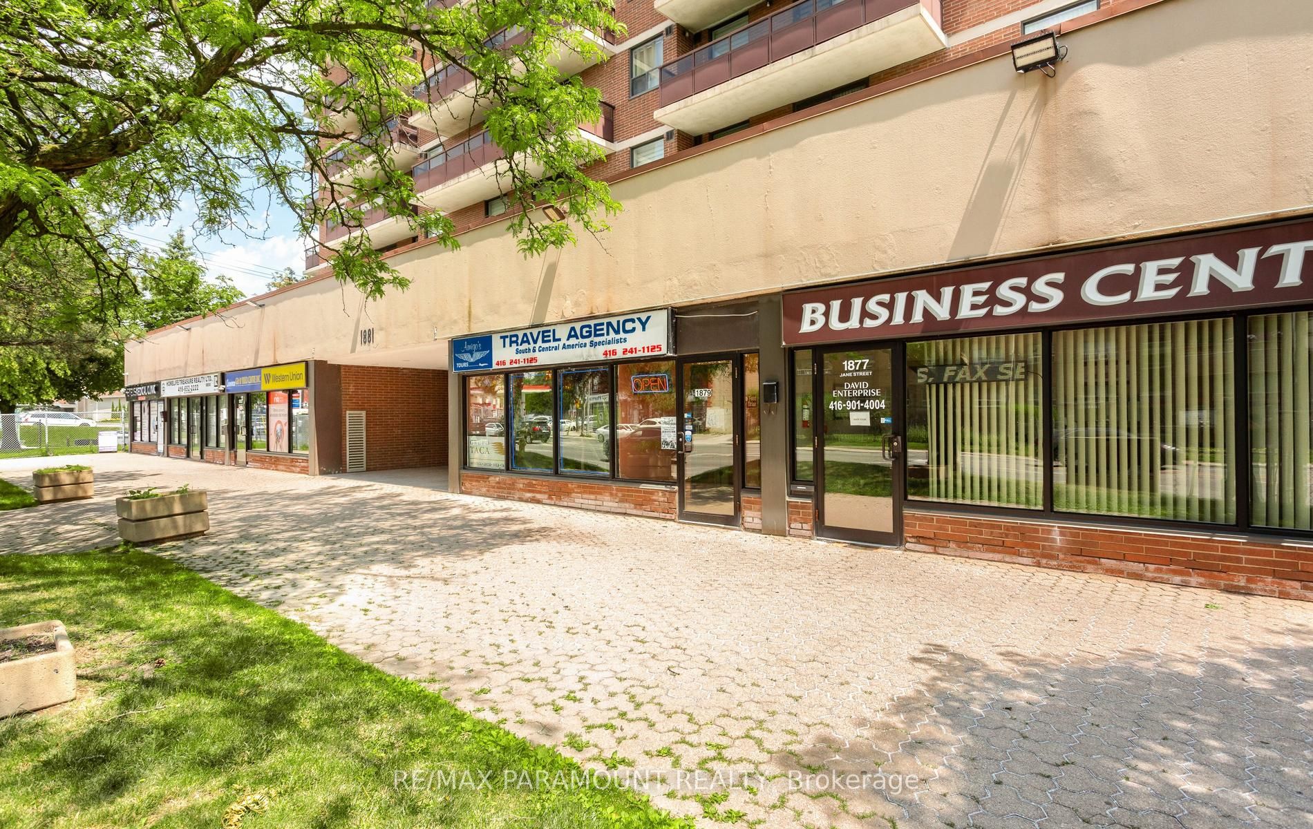 1881 Jane Street 303, Toronto, ON M9N 3S7 photo 3