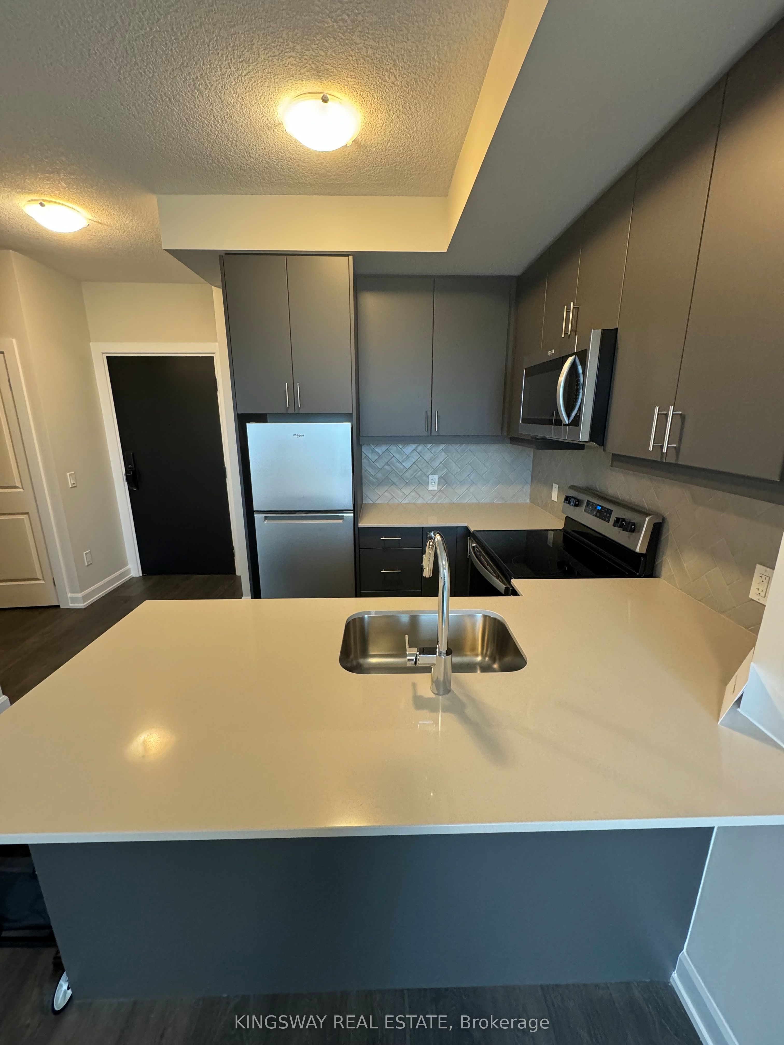 3220 WILLIAM COLTSON Avenue 1410, Oakville, ON L6H 7X9 photo 5
