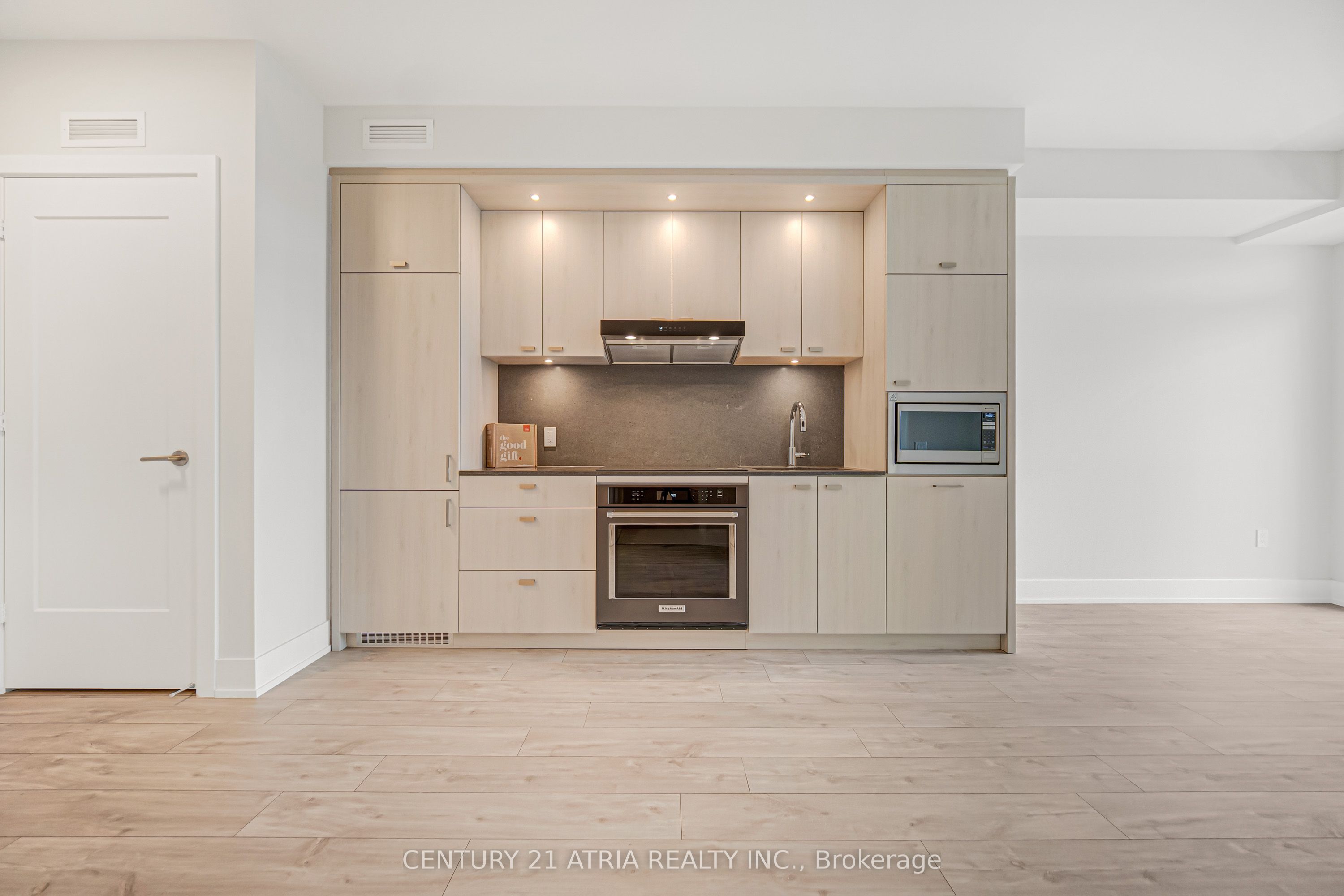 858 Dupont Street PH03, Toronto, ON M6G 0C1