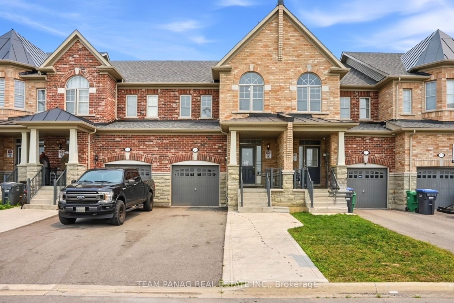 79 Finegan Circle, Brampton, ON L7A 4Z8