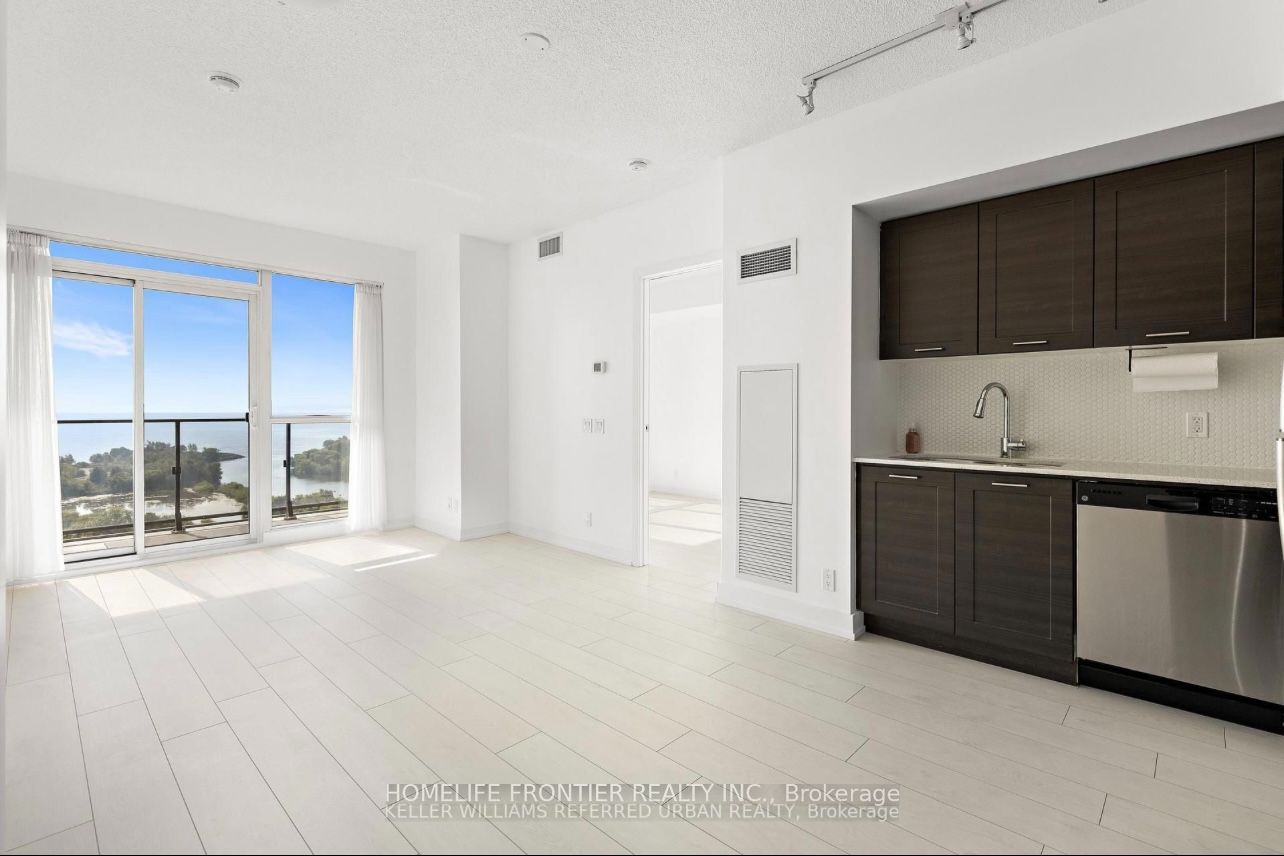 2200 W Lakeshore Boulevard W 3610, Toronto, ON M8V 1A4 photo 2